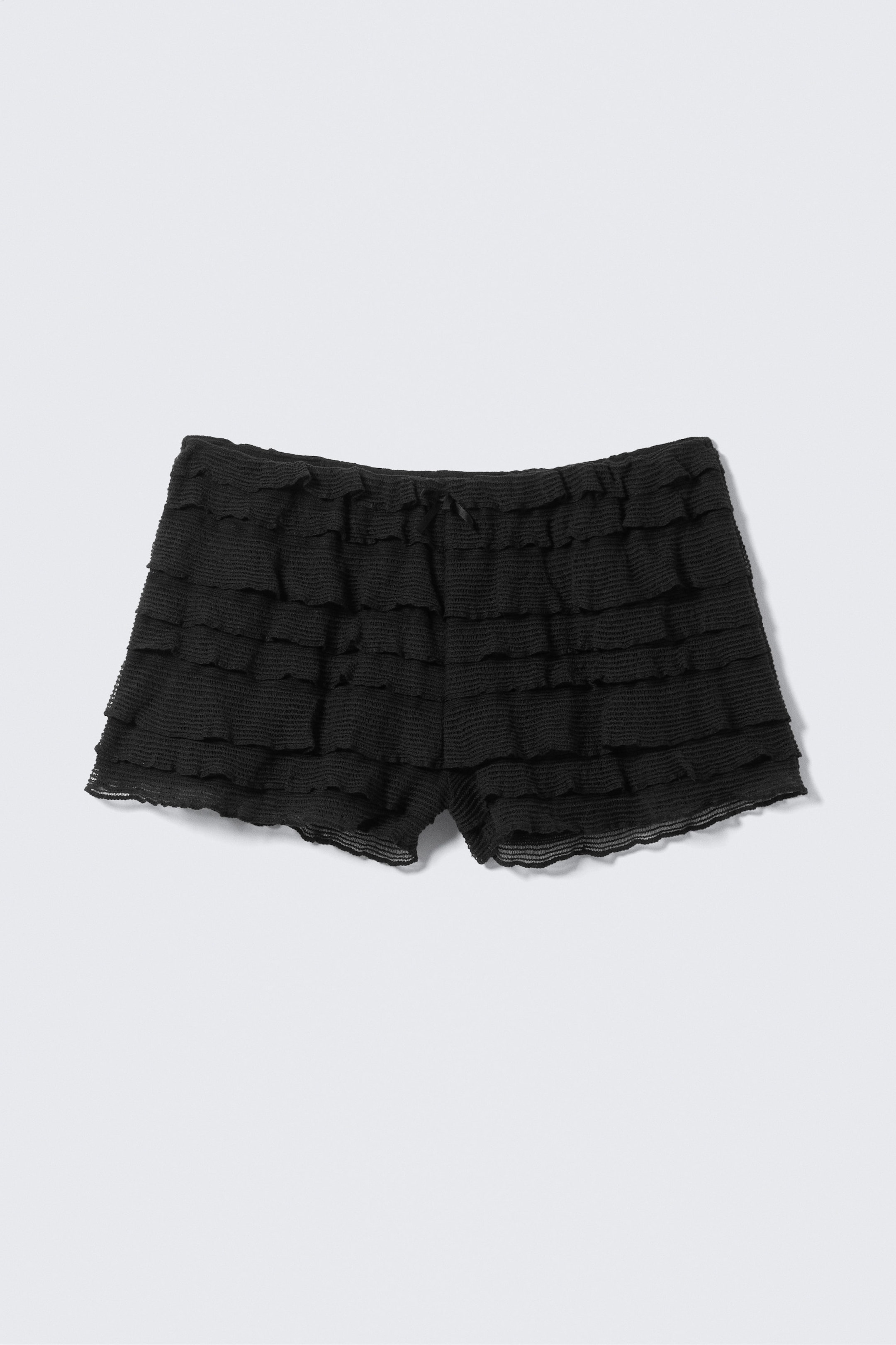 Schwarz - Mini-Shorts aus Spitze mit Rüschen - 0