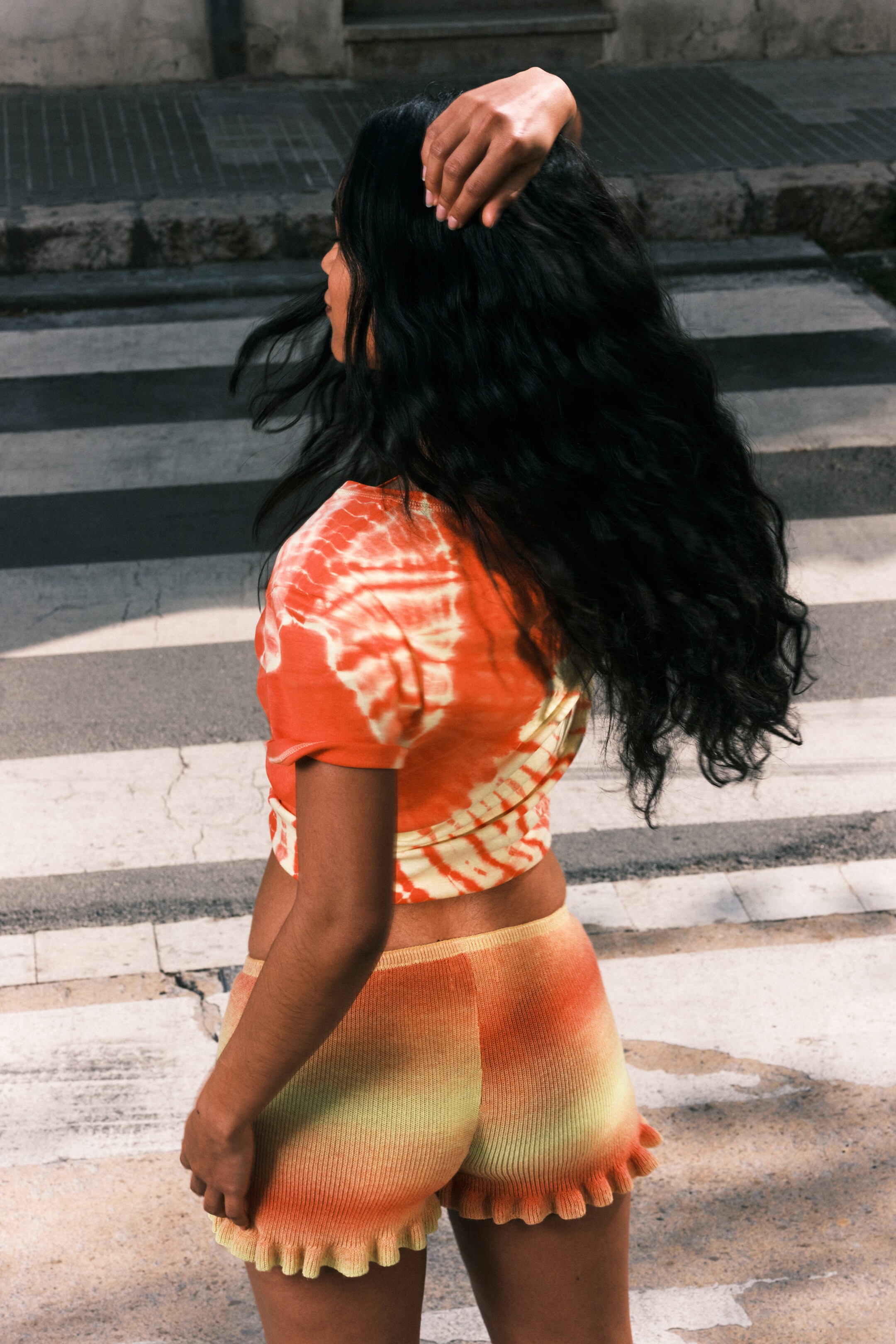 Orange & Yellow - Low Rise Dip-Dye Knitted Mini Shorts - 2