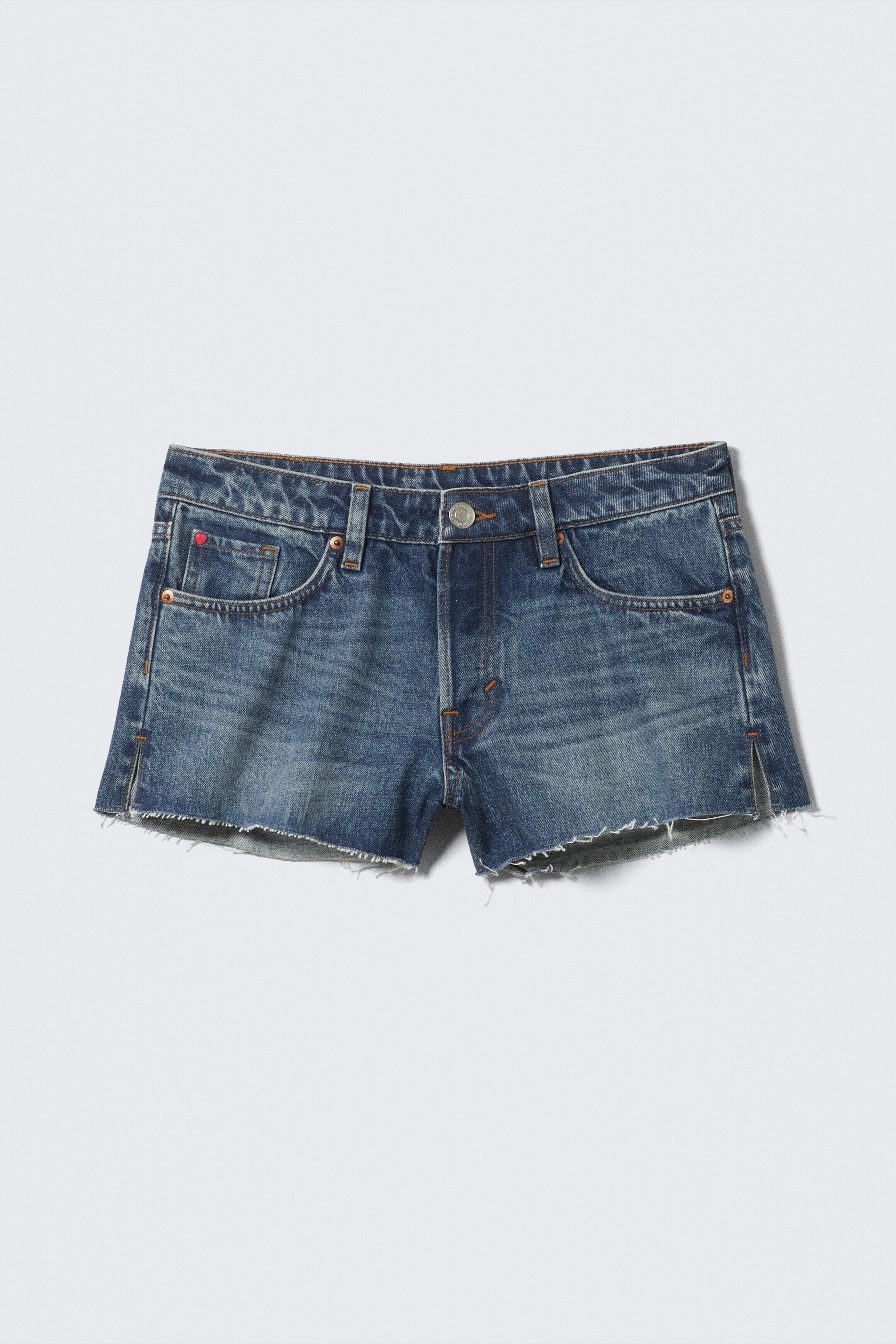 Grösseres Bild ansehen: Low Rise Raw Hem Mini Denim Shorts - Mountain Blue - Dunkelblau - DAMEN | H&M CH 6