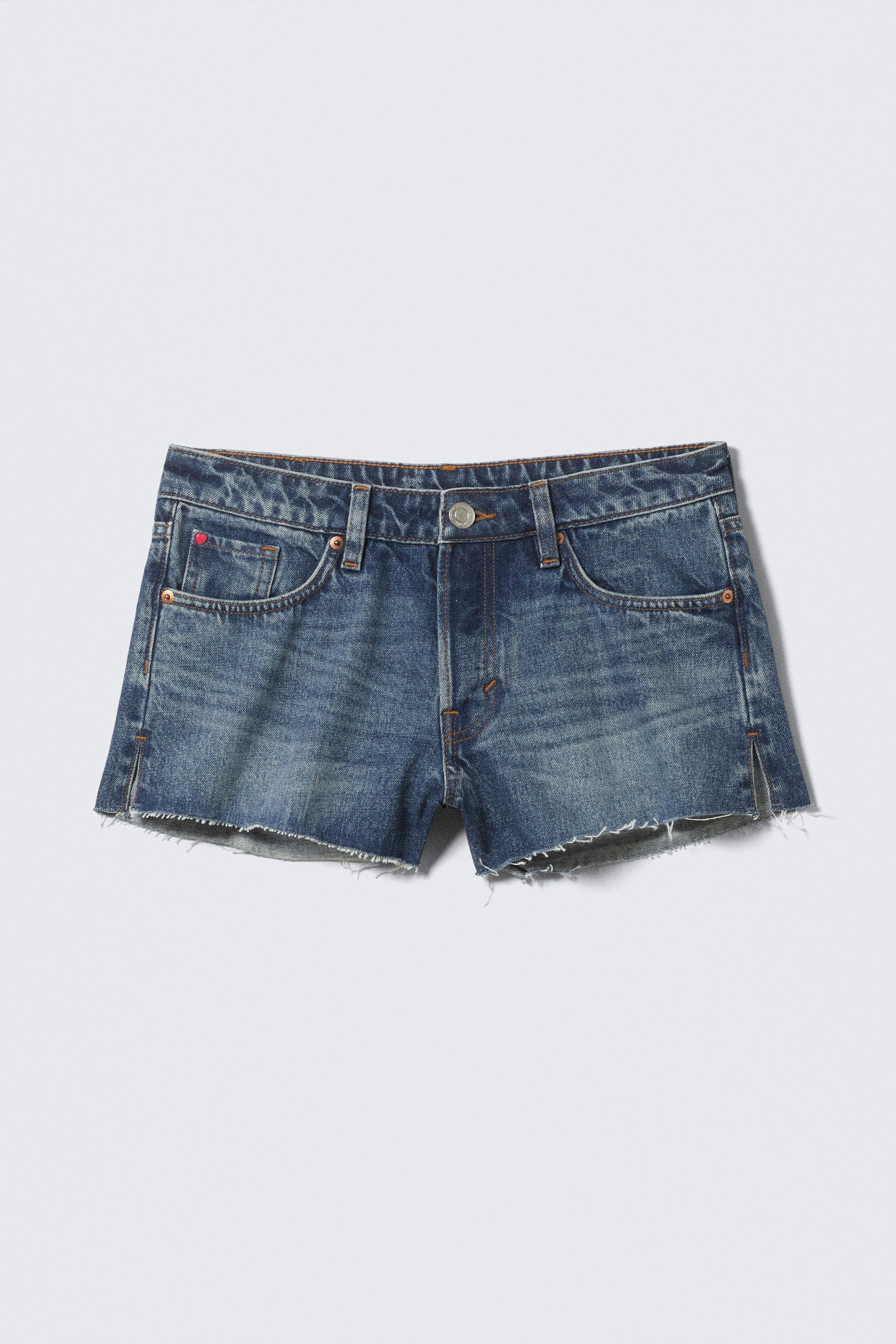 Mountain Blue - donkerblauw - Lage denim mini-short met onafgewerkte zoom - 5