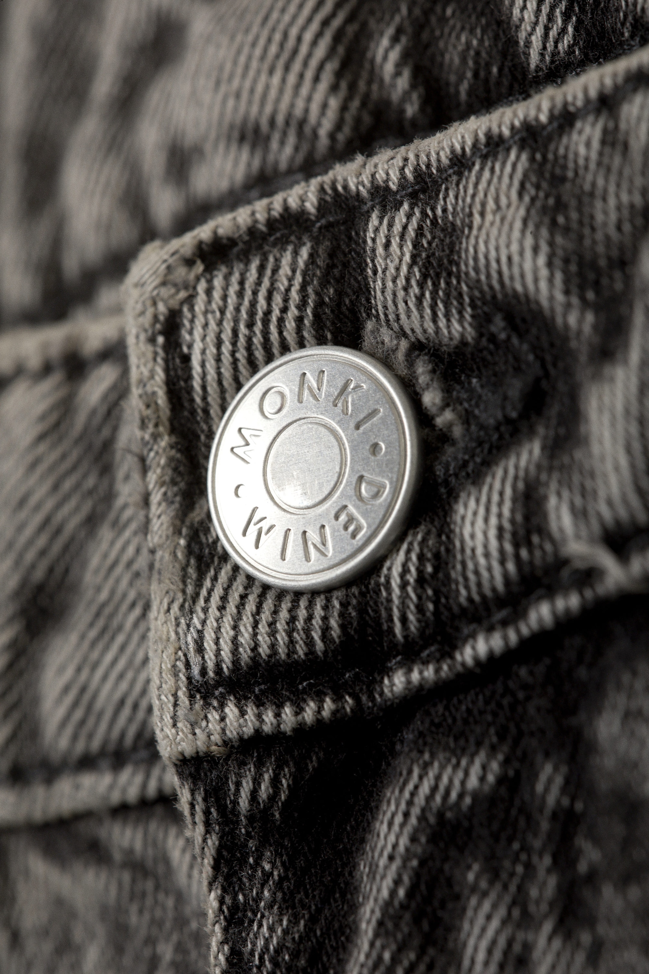 Washed Black - Naoki Low Loose Jeans - 1