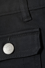 Schwarz - Mini-Shorts mit Utility-Taschen - 5