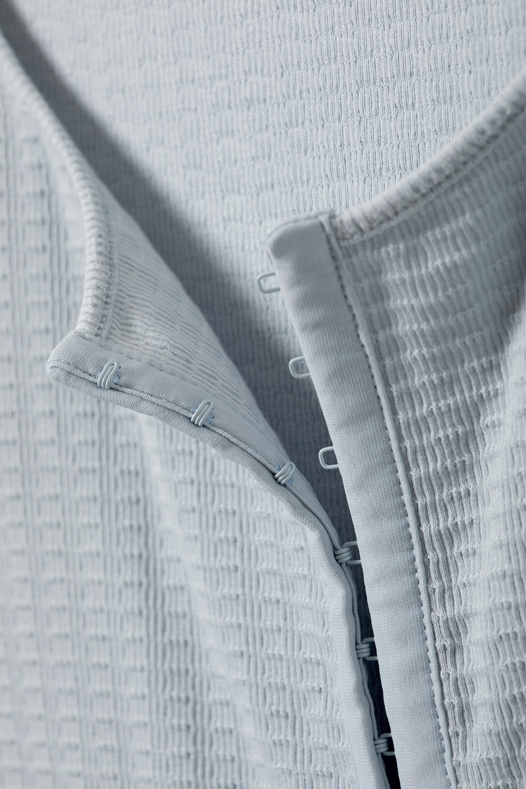 Agrandir l'image: Haut manches longues col ballerine - Bleu poudré clair - FEMME | H&M CH 2