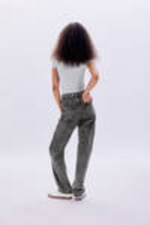 Verwaschenes Schwarz - Jeans "Aimo" mit mittelhohem Bund - 5