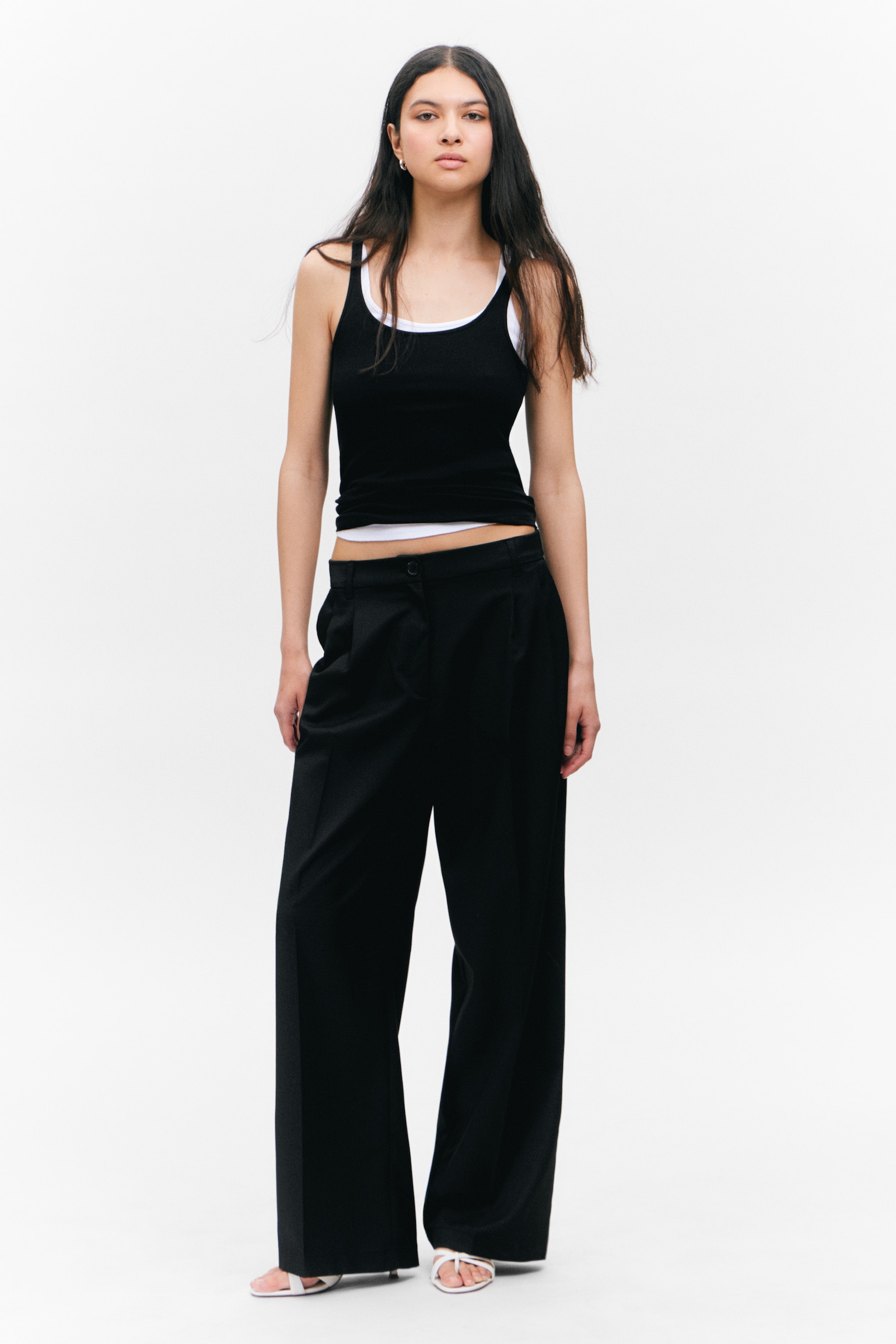Hose mit weitem Bein - Schwarz/Dunkelgrau/Grau gestreift