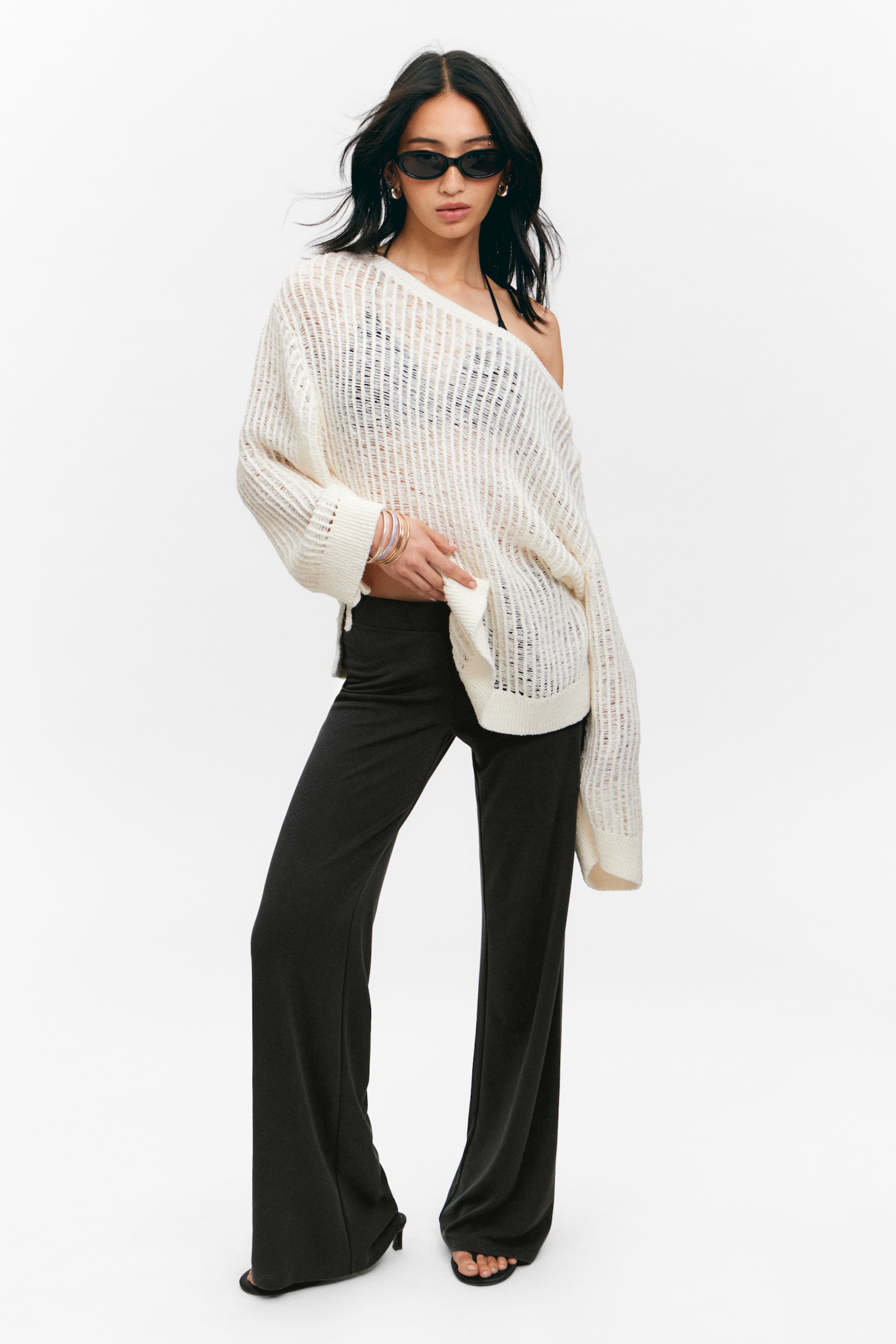 Soft Low Waisted Leggings - Black - 1