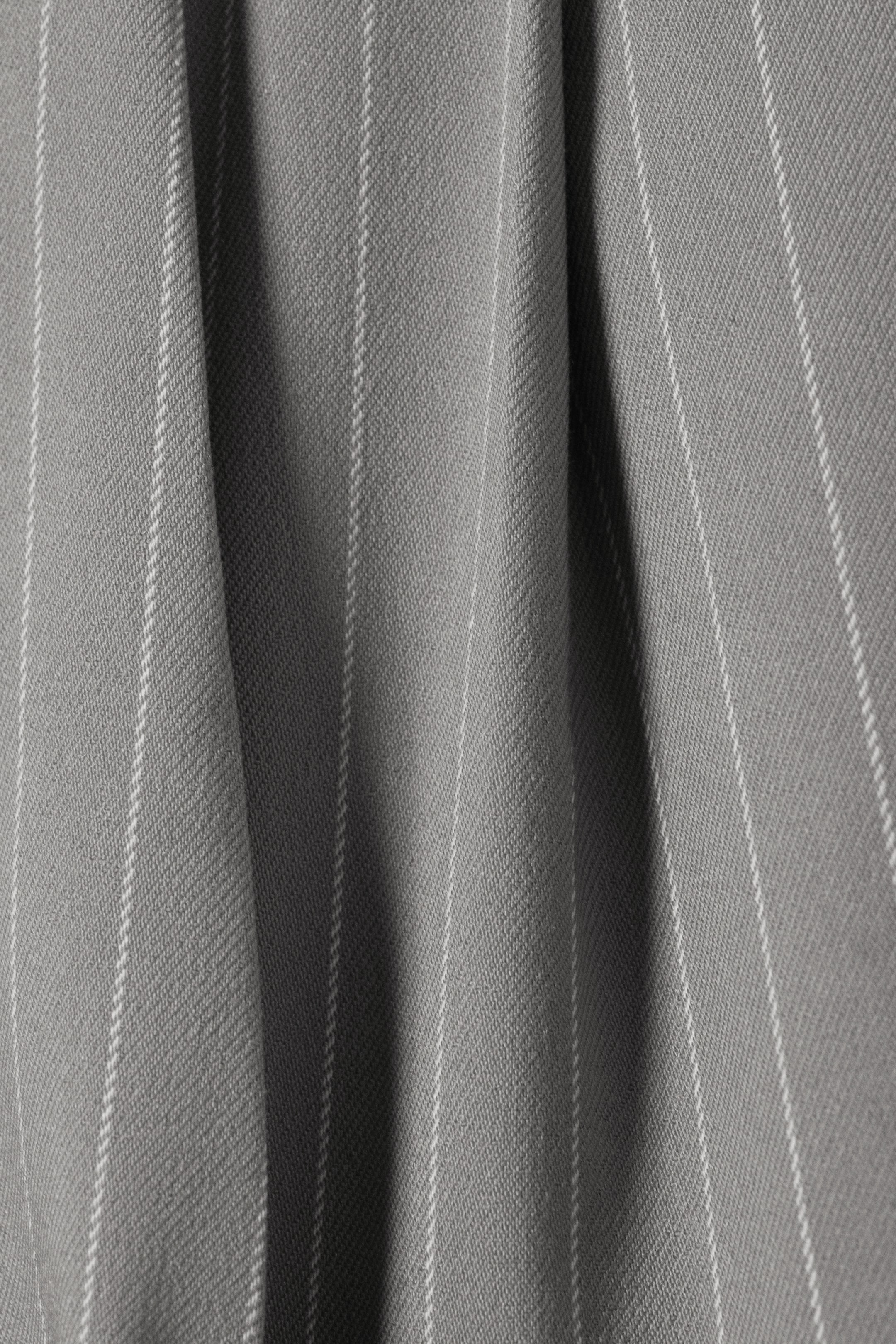 Grösseres Bild ansehen: Hose mit weitem Bein - Grau gestreift - DAMEN | H&M CH 6