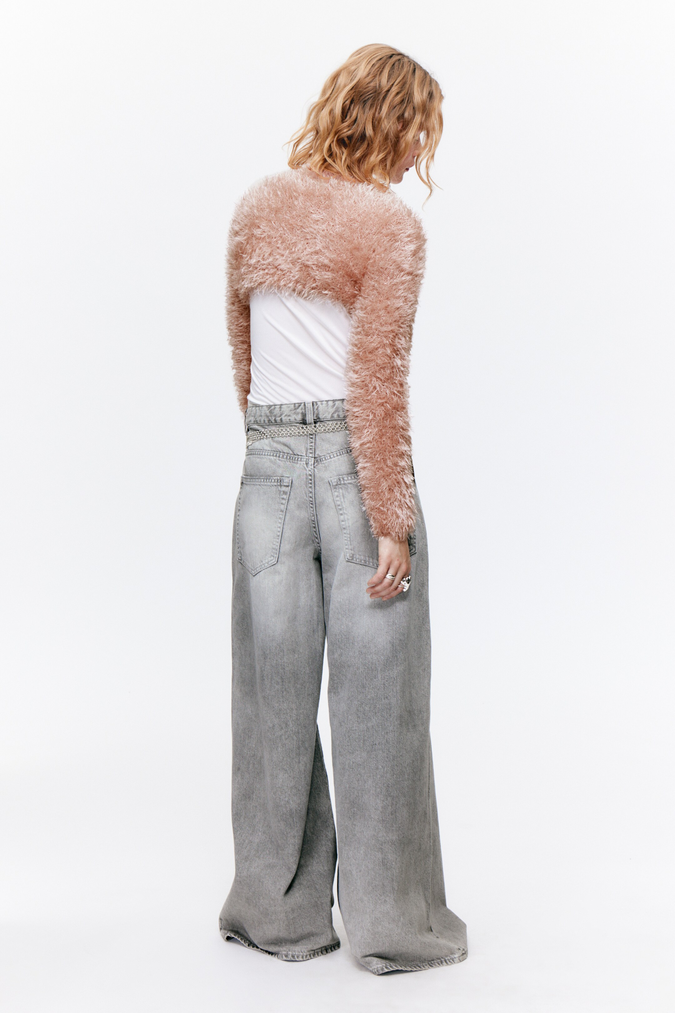 Größeres Bild ansehen: Flauschiger gestrickter Bolero-Cardigan - Helles Altrosa - Ladies | H&M DE 3