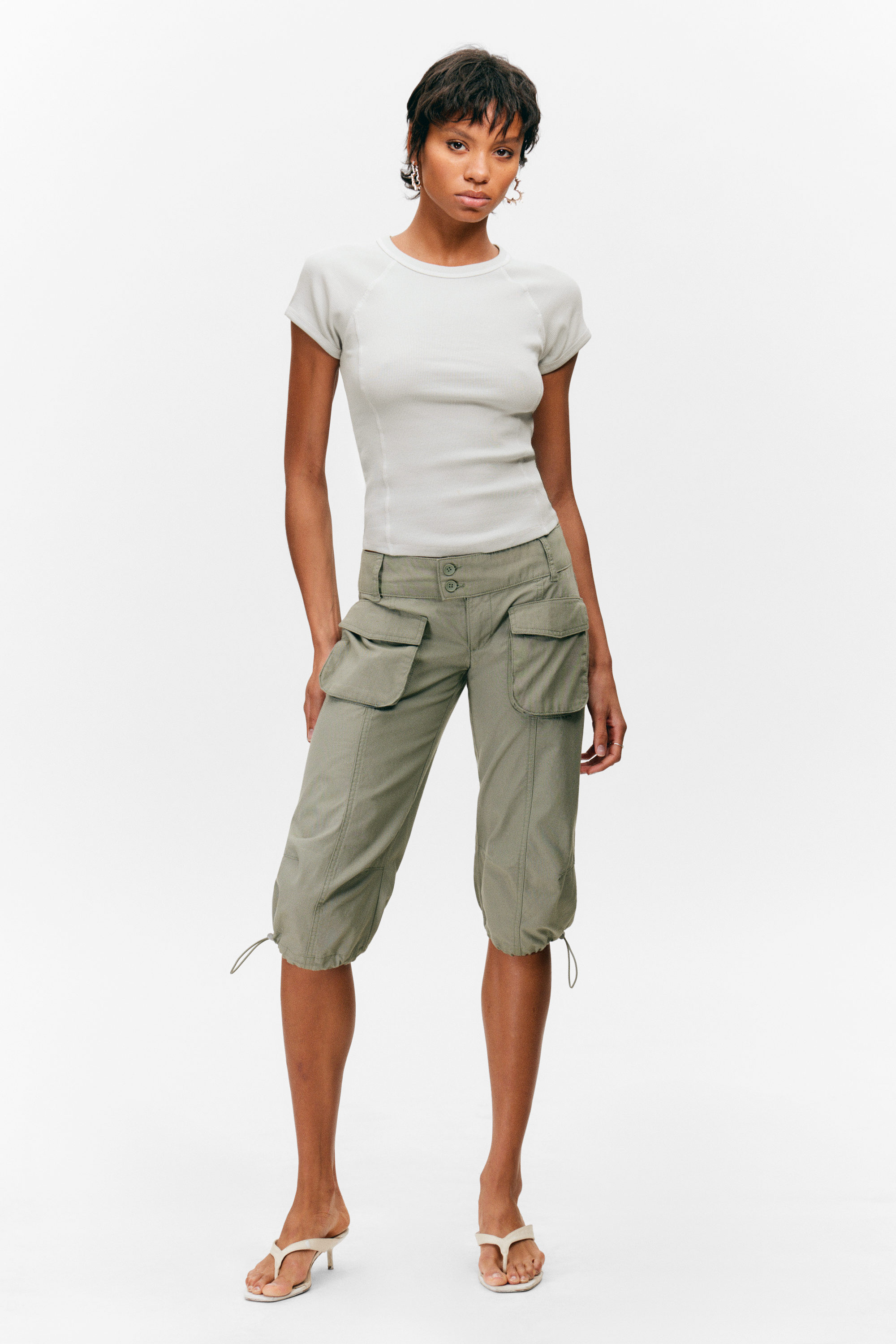 Khaki Green - Ultra-Low Rise Cargo Capri Trousers - 1