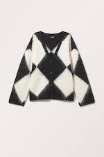 Schwarz-Weiss - Flauschige Strickjacke - 0