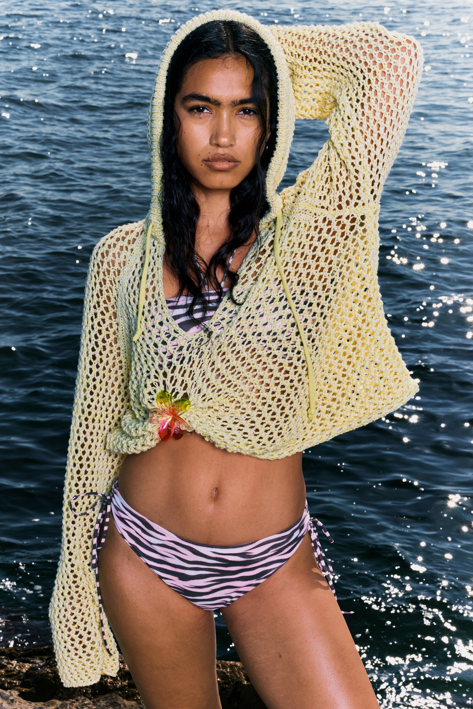 Bikinihöschen mit seitlichen Schnüren und Print - Rosa getigert - 3