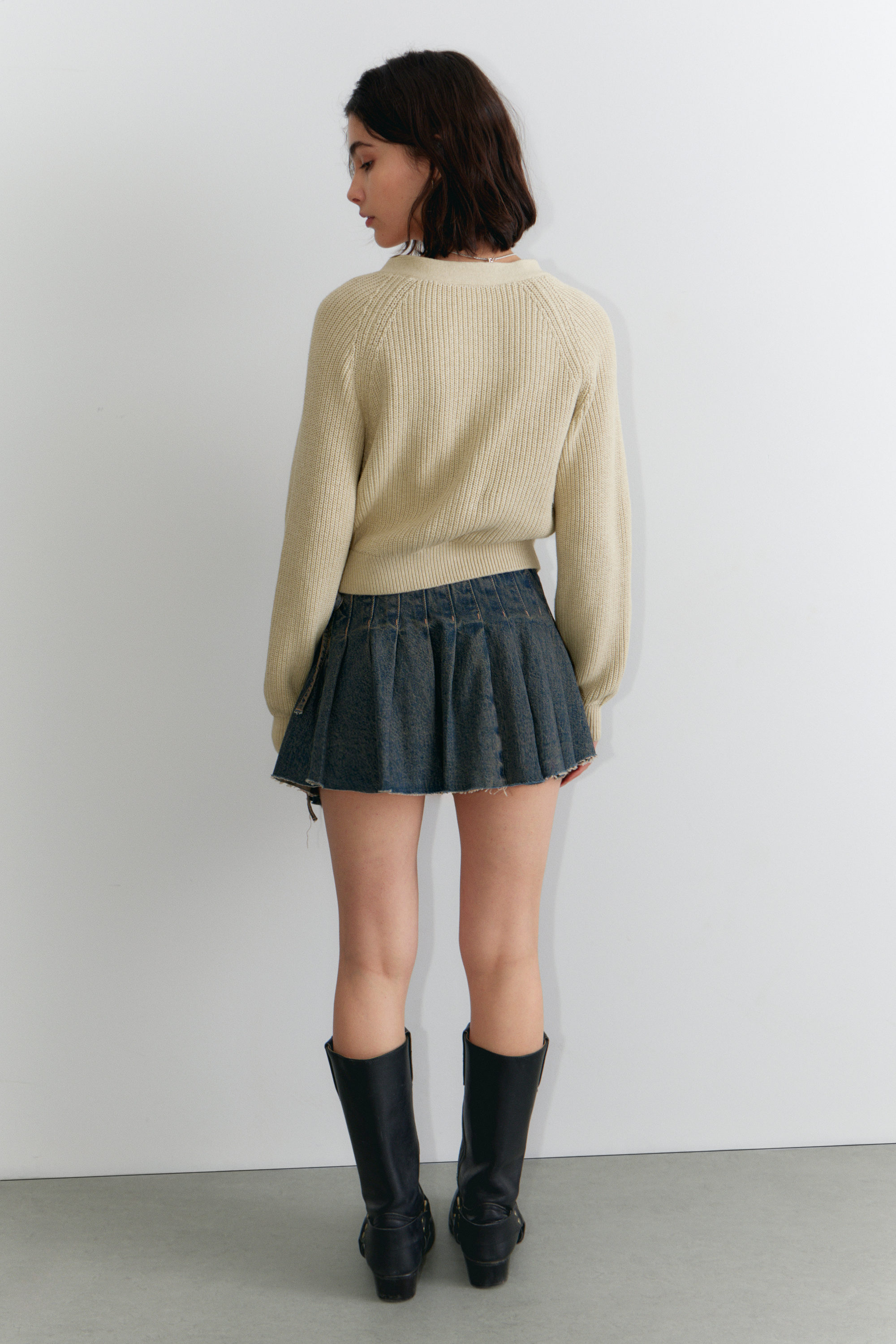 Beige - Chunky cropped cardigan - 2
