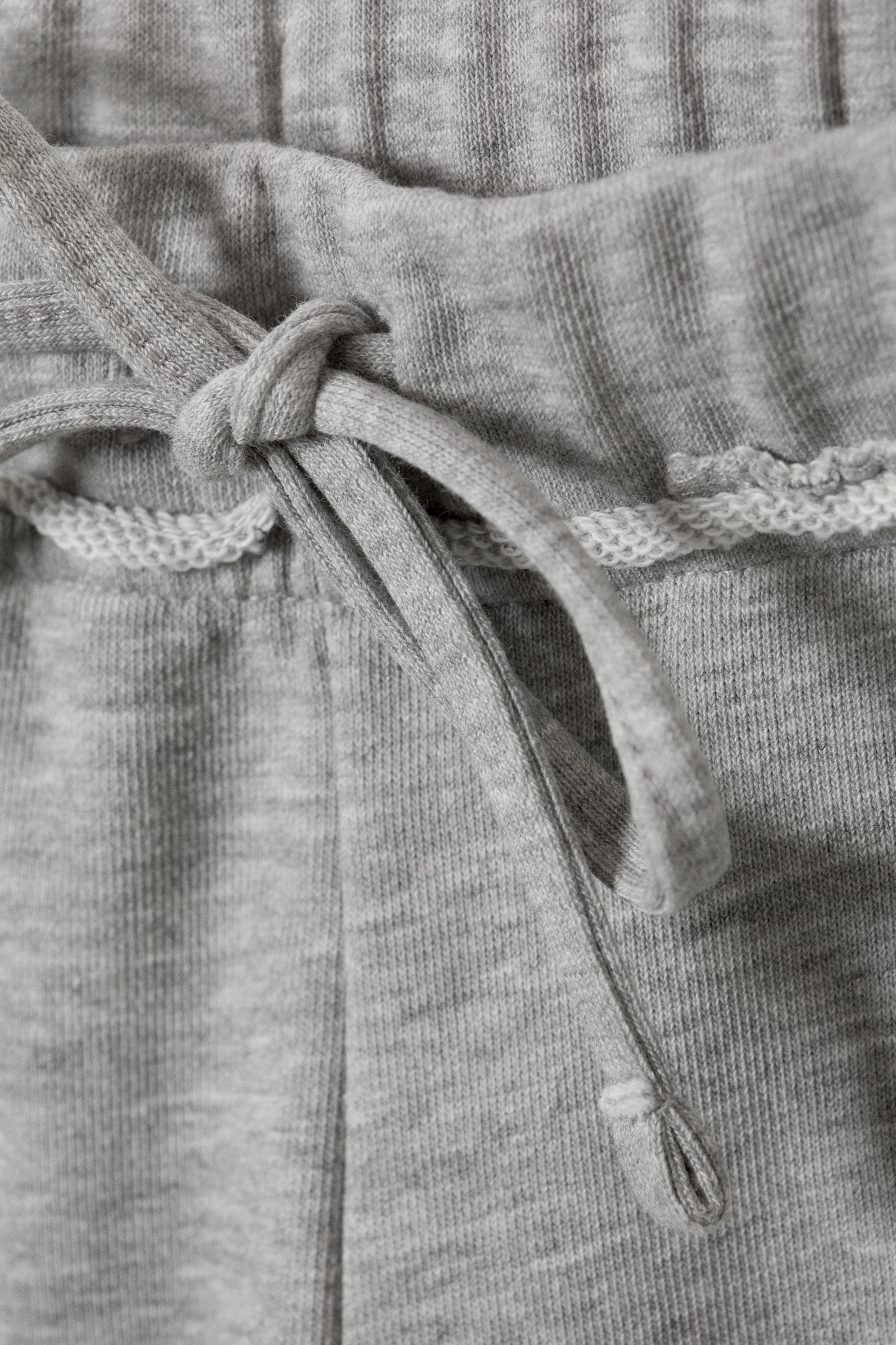 Zobacz większy obraz: Miękkie spodnie piżamowe frotte - Grey Melange - ONA | H&M PL 5