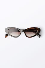Tortoise - Red Tinted Lenses - Winged Cat-Eye Sunglasses - 2
