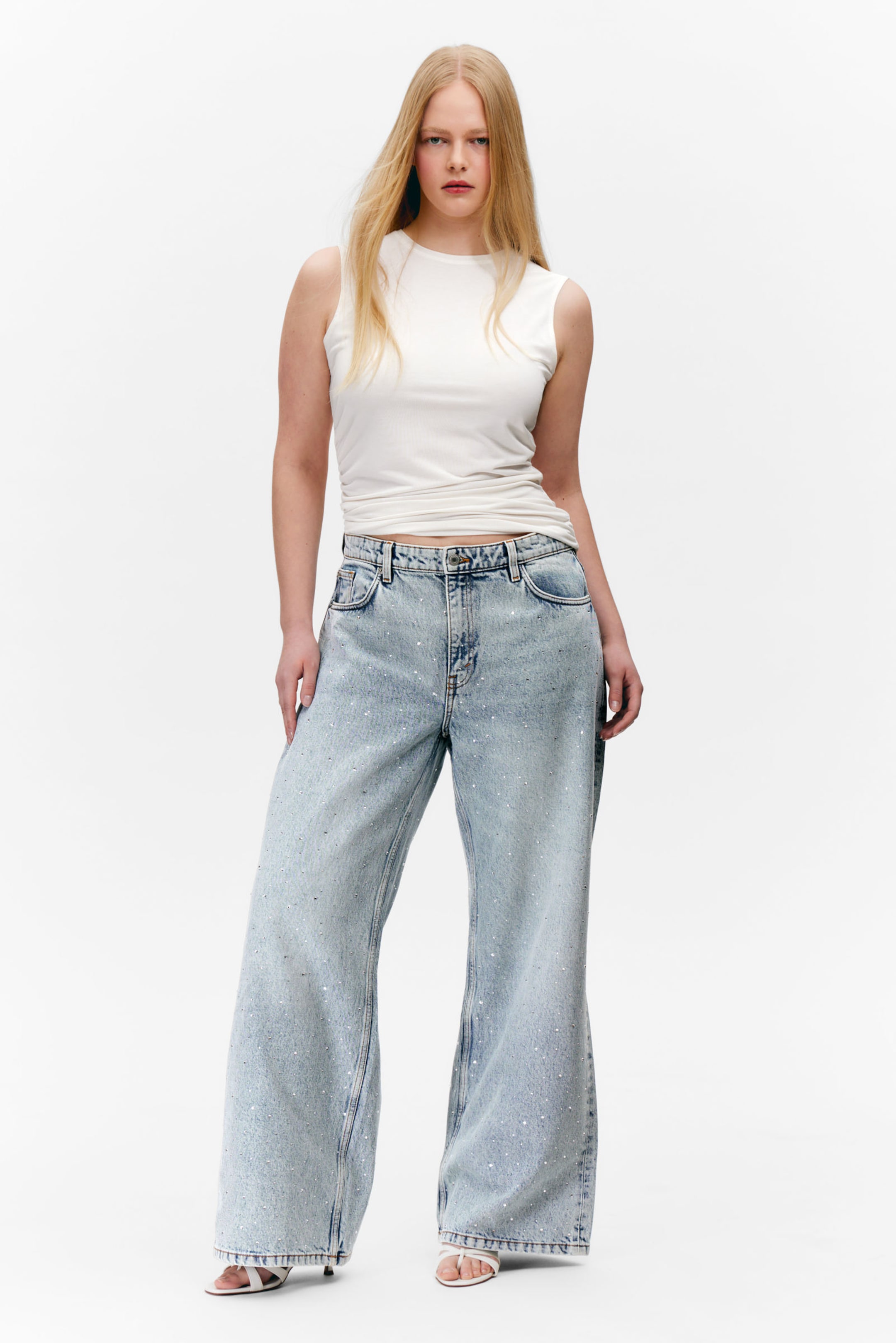 Venice Blue - Light Blue - Paz Mid Straight Embellished Jeans - 1