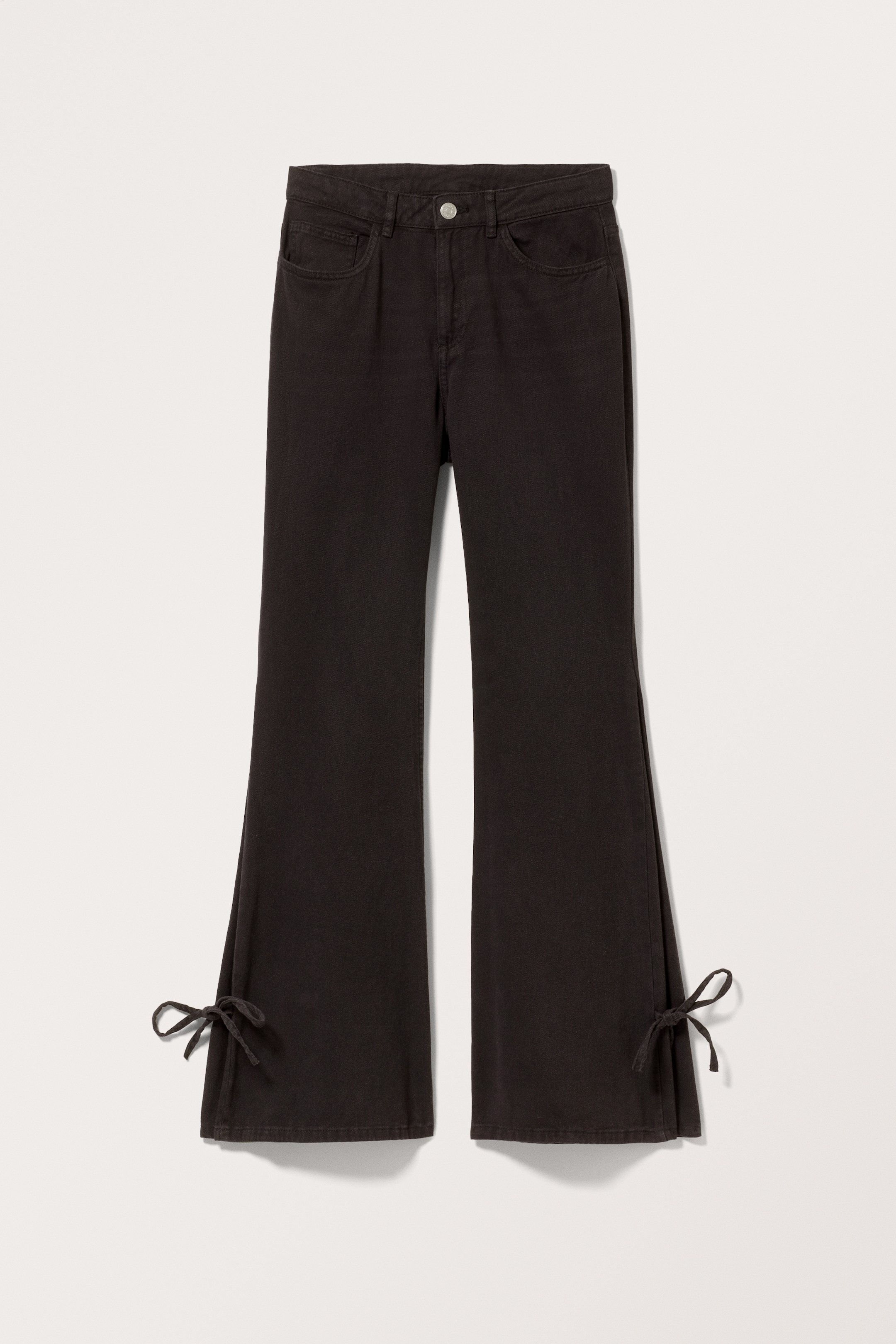 Grotere afbeelding bekijken: Wijd uitlopende katoenen broek met wassing - Zwart met wassing - DAMES | H&M NL 1
