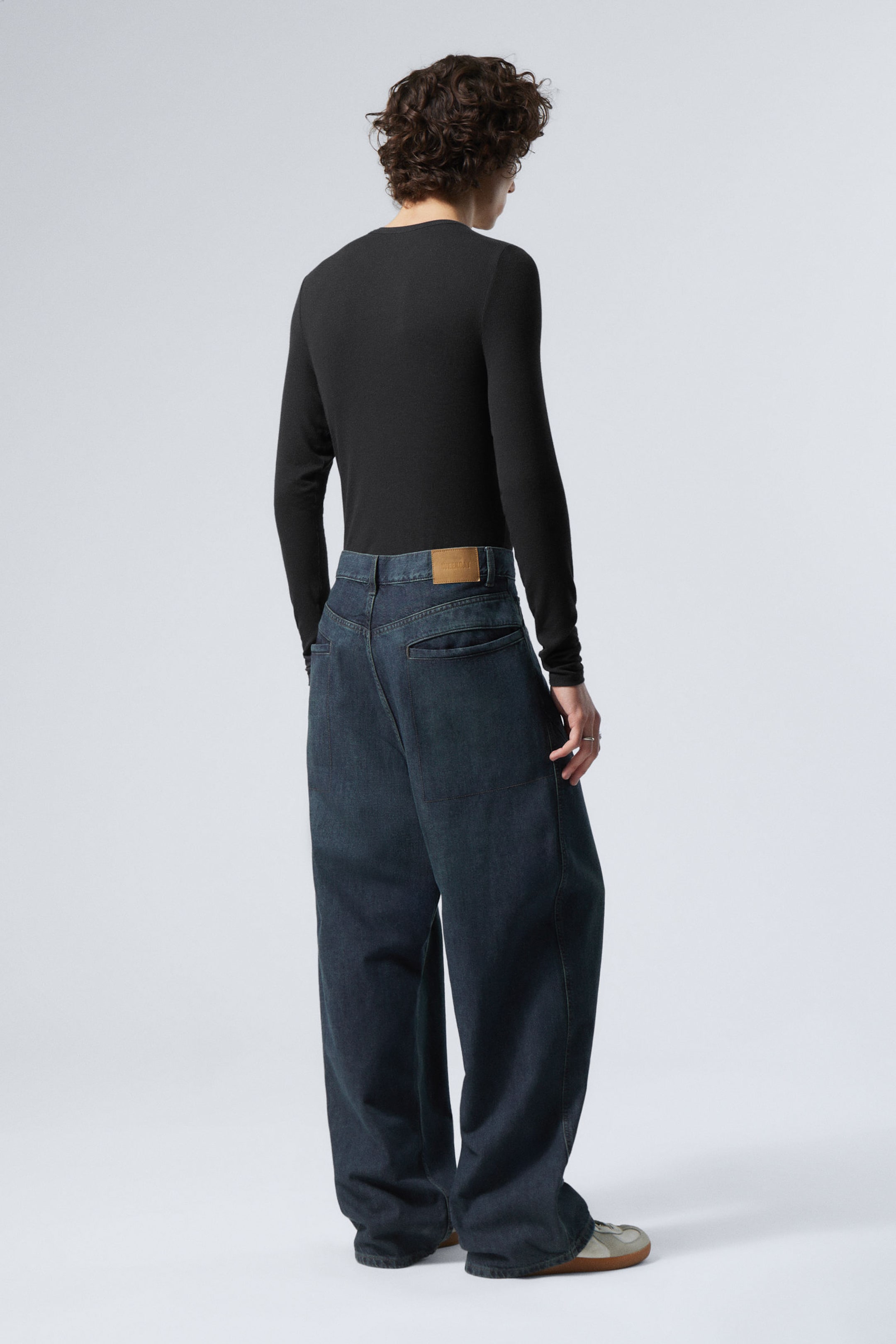 Lake Blue - Medium Blue - Astro Loose Baggy Shape Jeans - 9