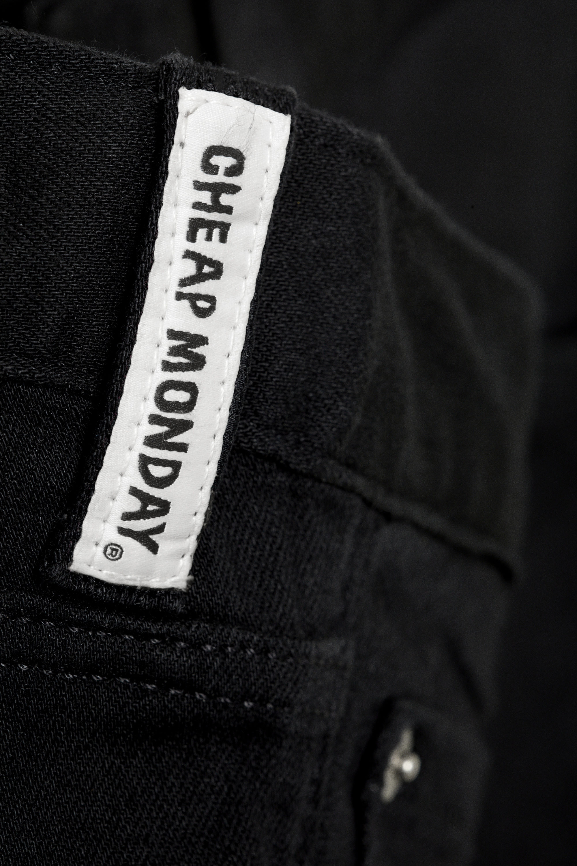 Extra Black Rinse - Sleeze Low Waist Skinny Jeans - 5