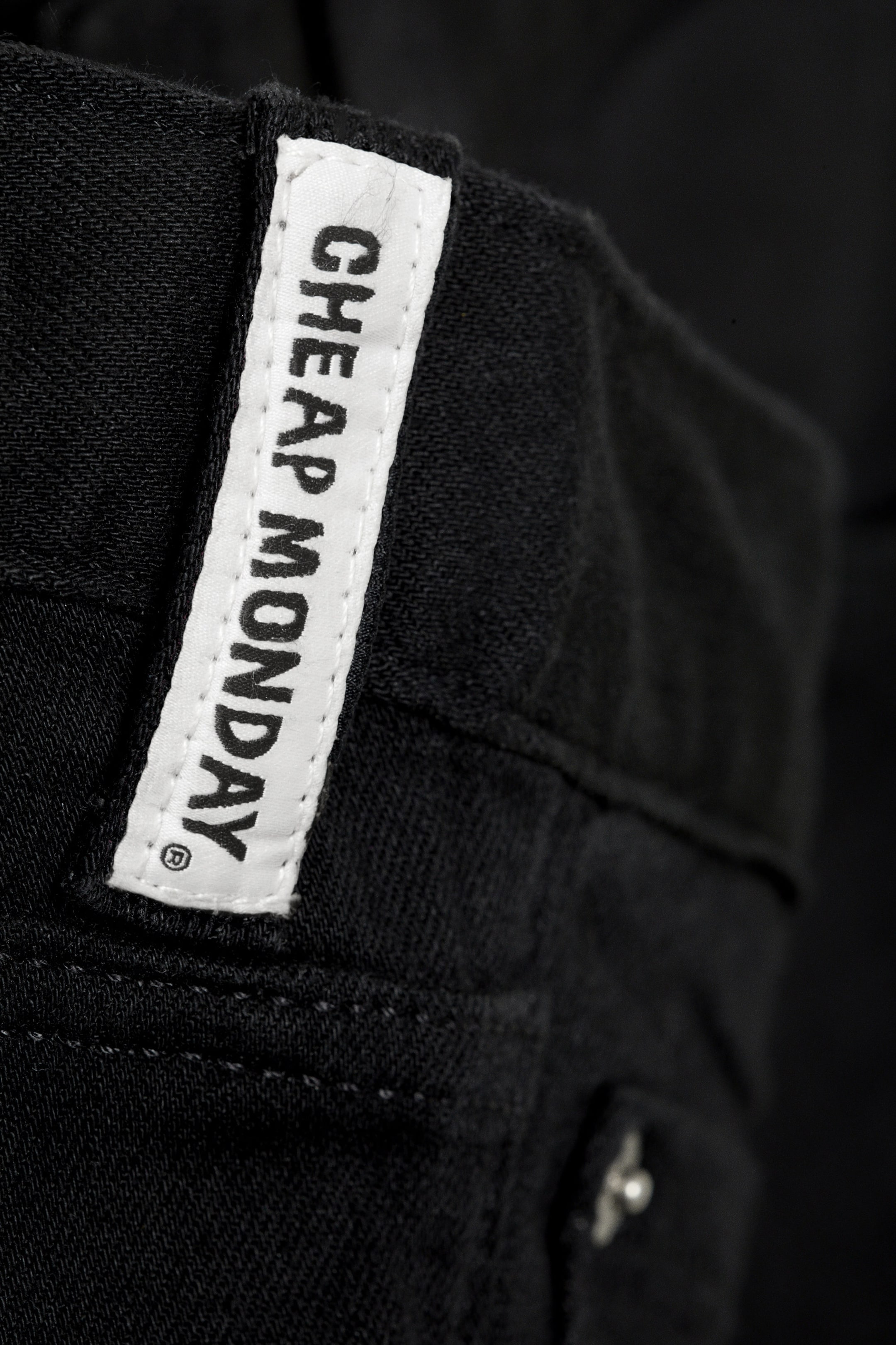 Extra Black Rinse - Sleeze Low Waist Skinny Jeans - 5