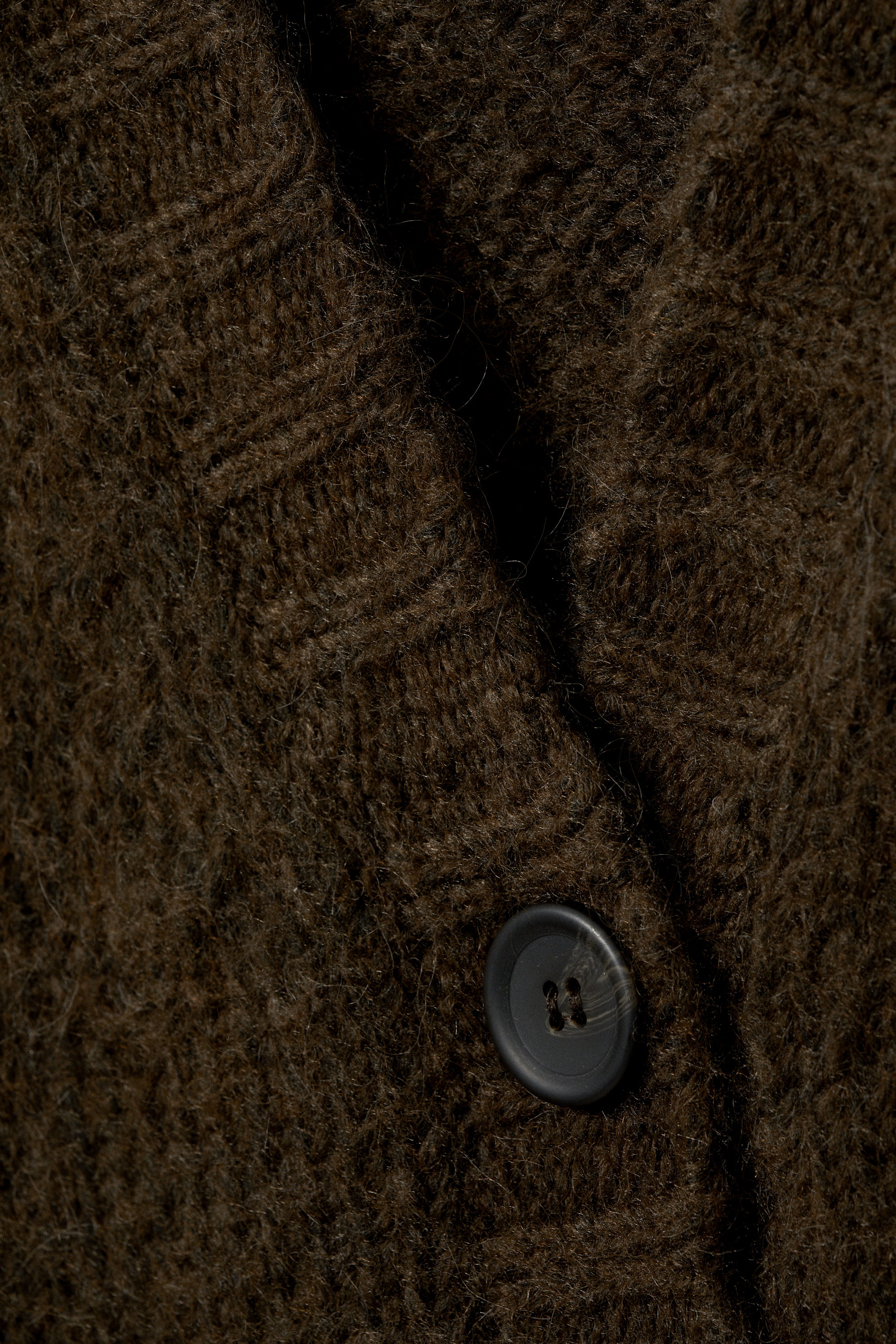 Marron foncé - Cardigan long en maille à col en V - 5