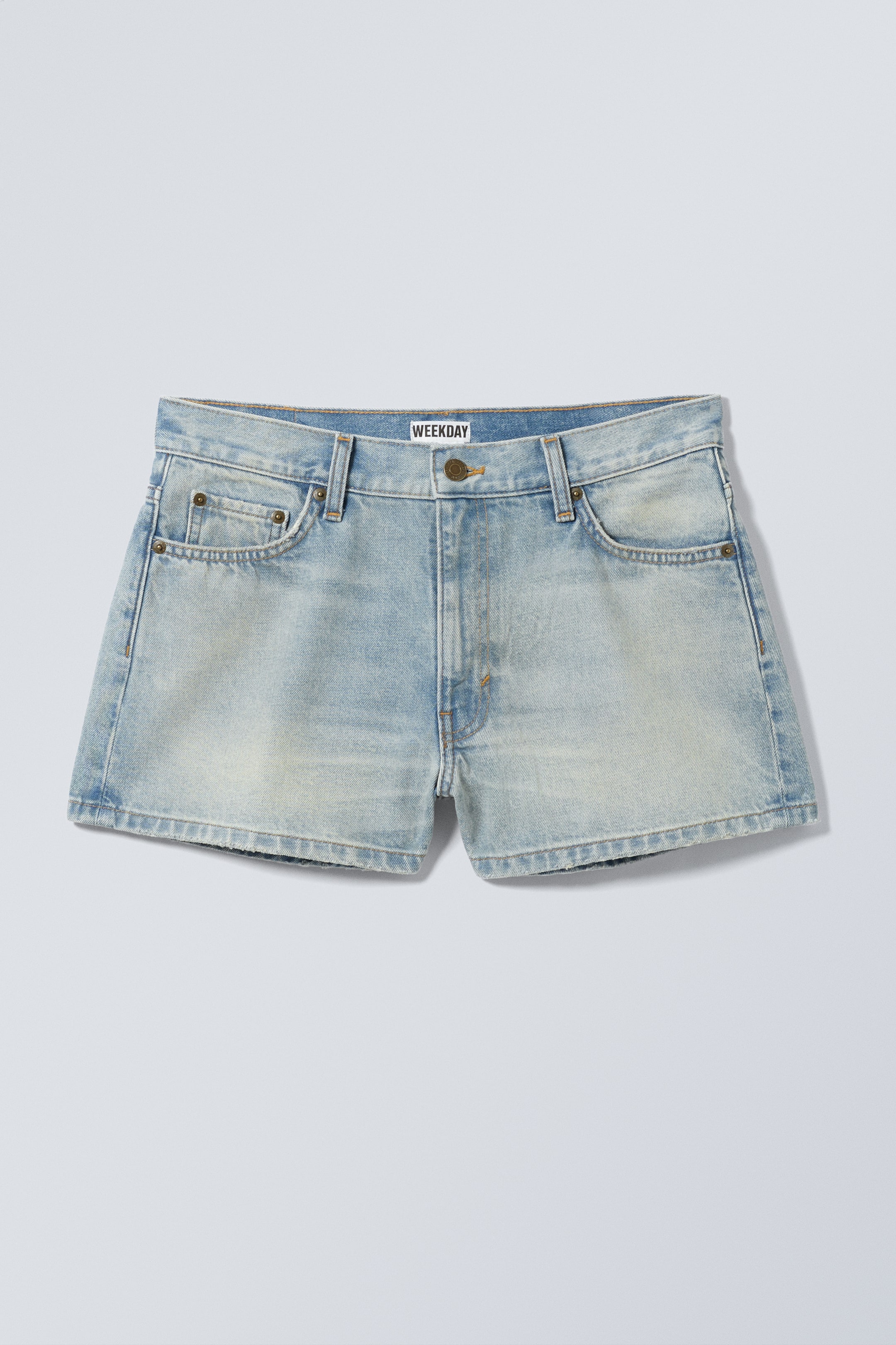 Vezi imaginea mai mare: Shorts din denim cu talie joasă și aspect uzat, model mini - Port Blue - Light Blue - FEMEI | H&M RO 1
