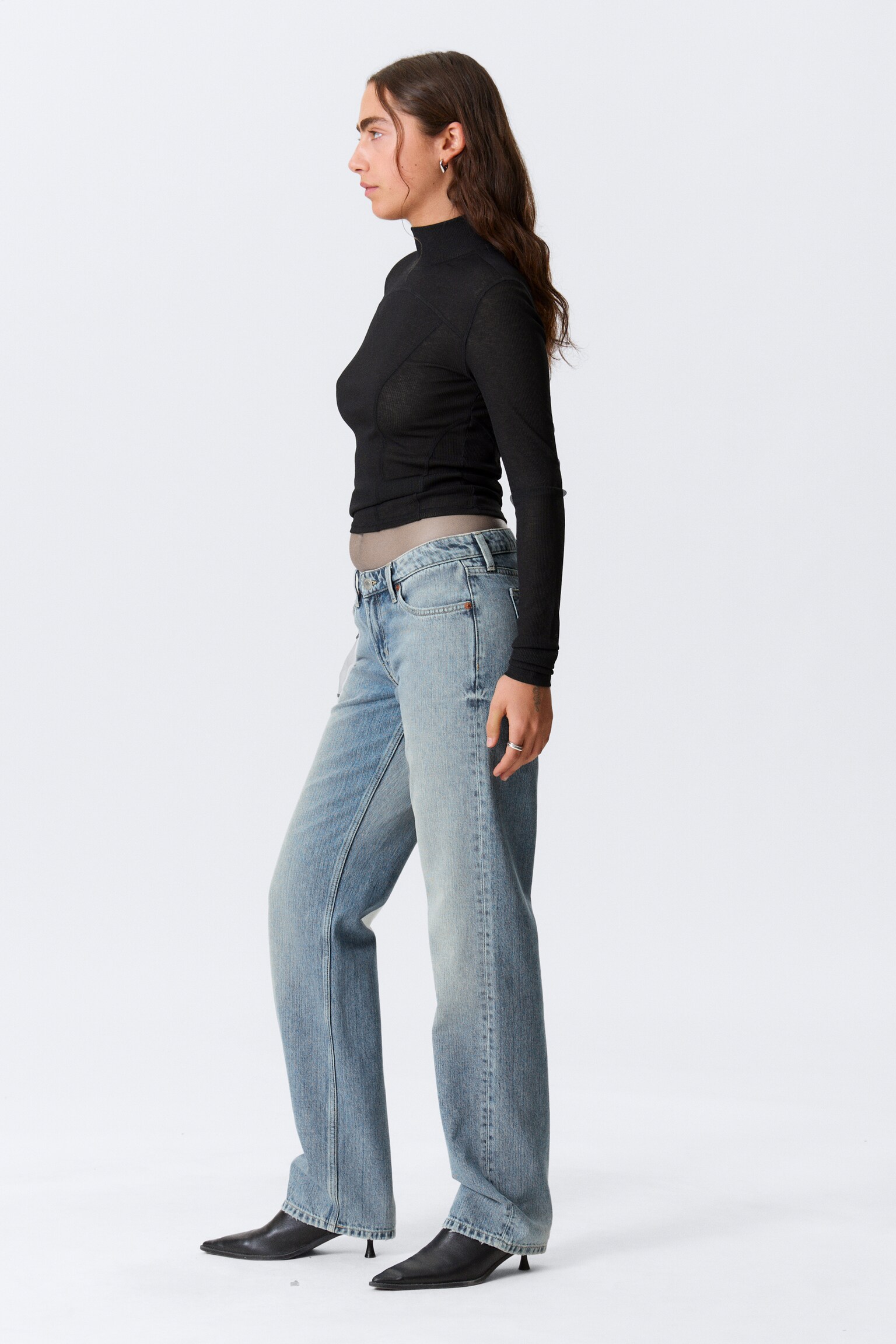 Arrow Low Rise Regular Straight Leg Jeans - Blue Fade - Medium Blue/2000 Blue - středně modrá/Second Blue – středně modrá/Board Blue - středně modrá/Aeon Blue - Light Blue/Tuned Black - Black/Mine Blue - Medium Blue - 6