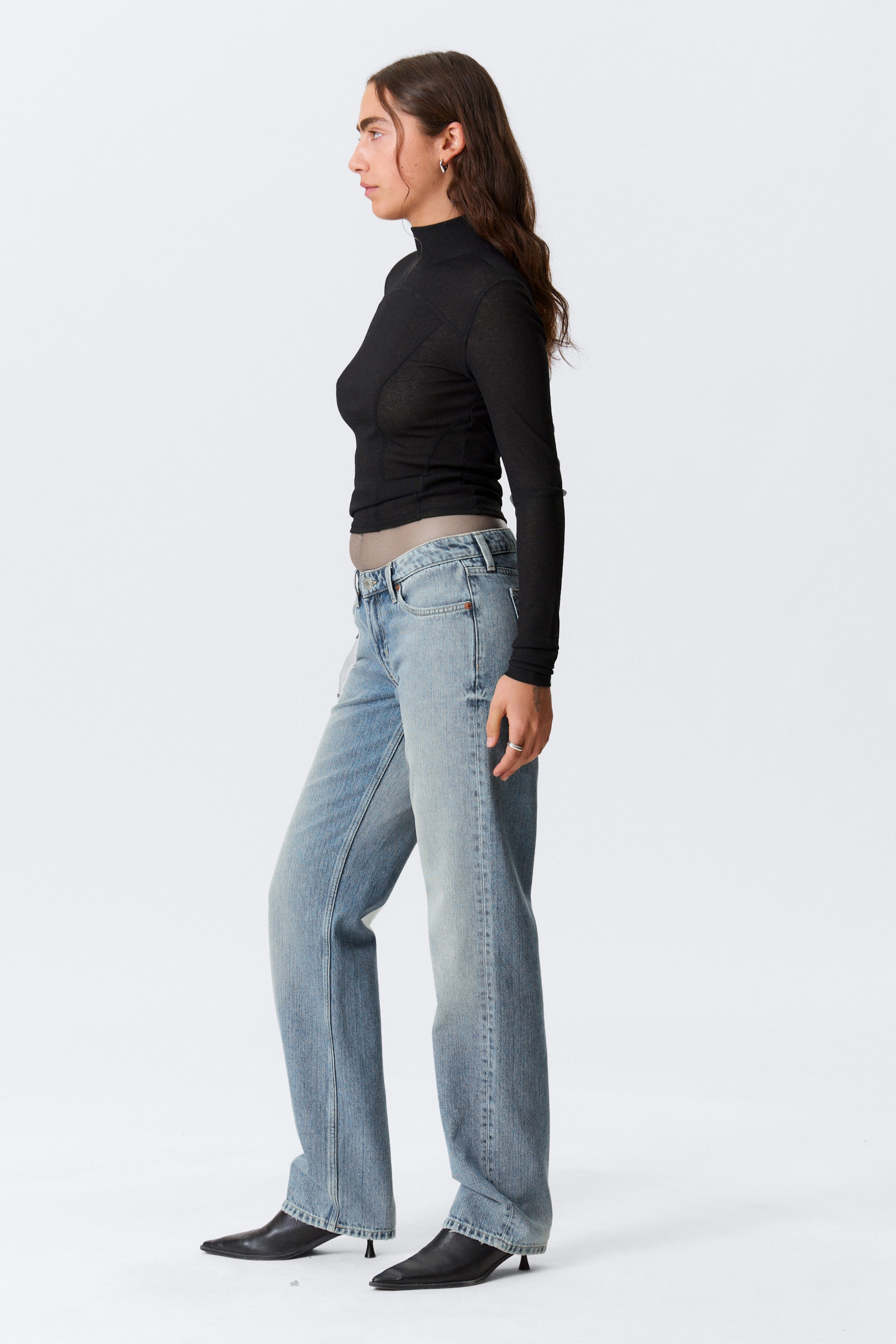 Blue Fade - Medium Blue - Arrow Low Rise Regular Straight Leg Jeans - 2