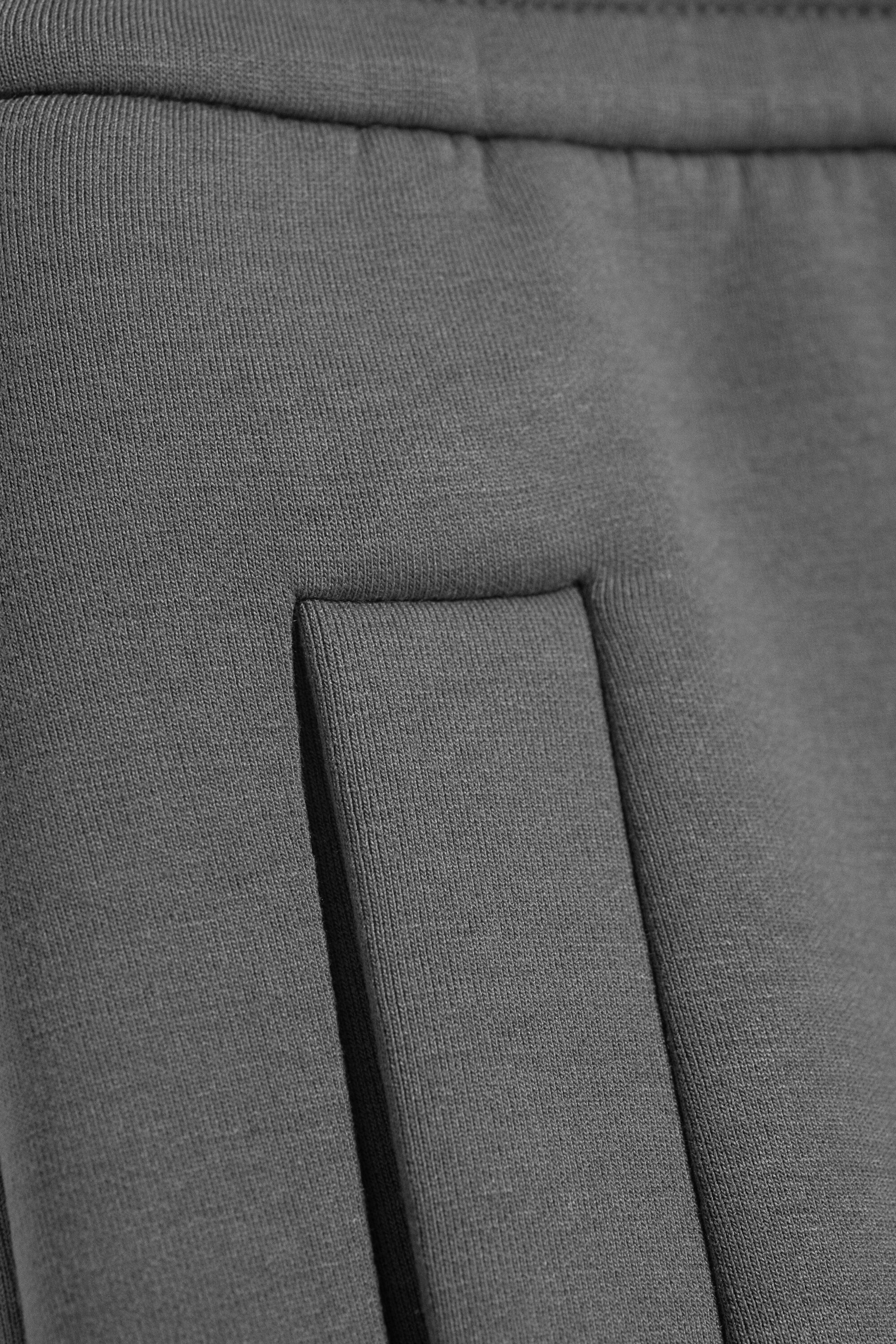 Mörkgrå - Sweatpants i scuba med lös passform - 2