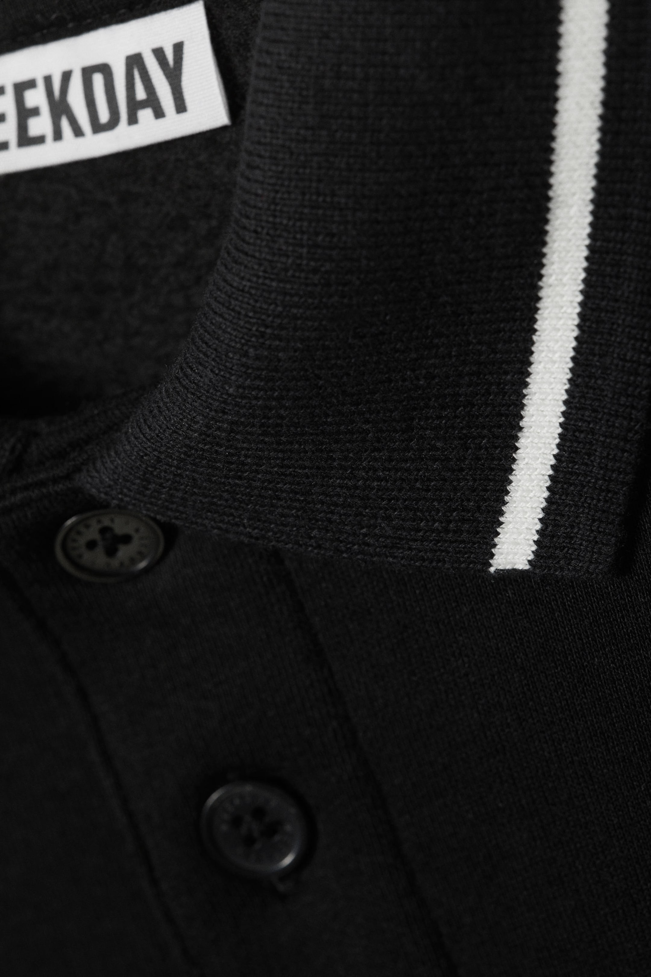 Zwart - Ruimvallend sweatshirt met polokraag - 2