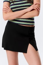 Black - Mini Slit Skirt - 1