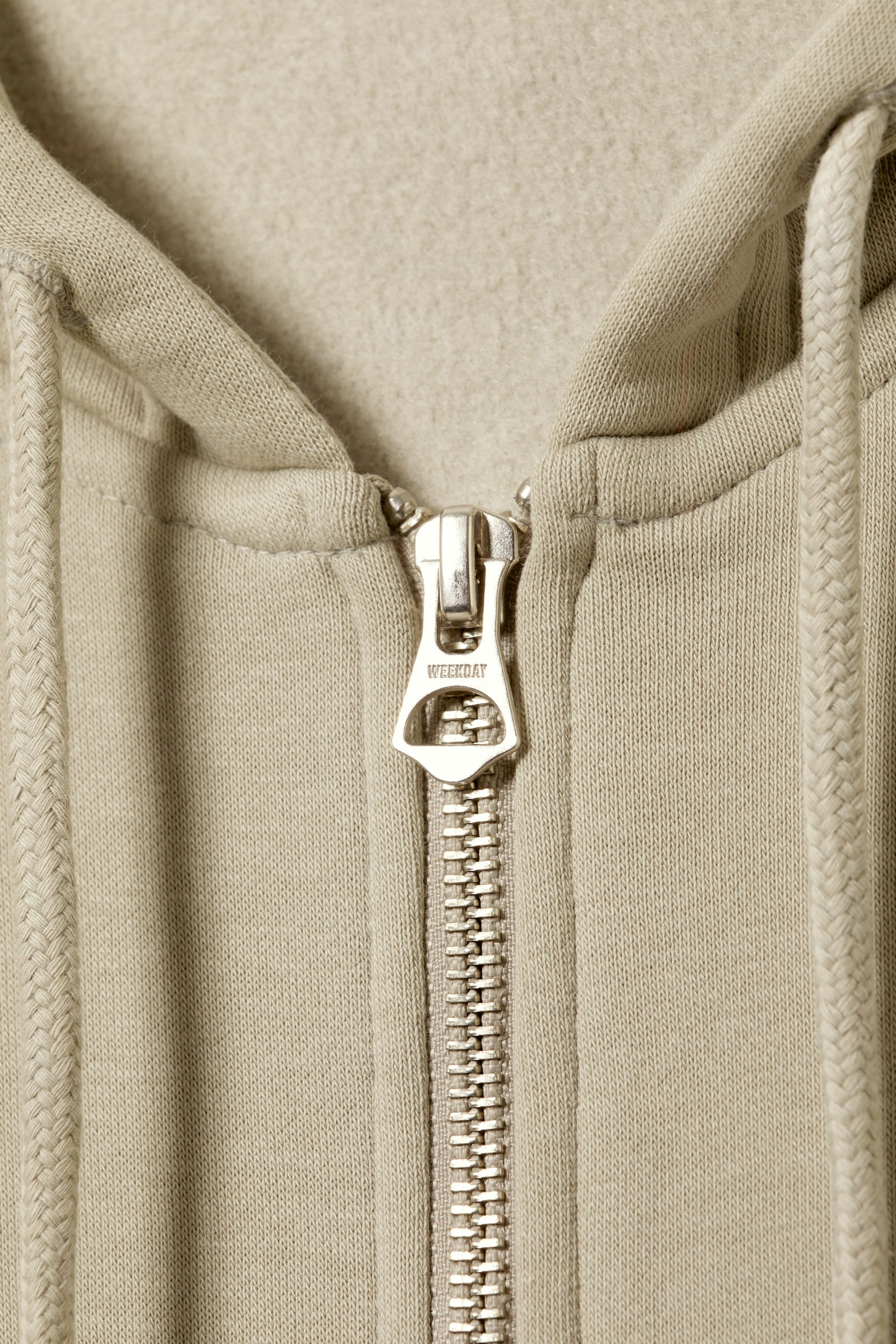 Beige - Oversized-Kapuzenjacke mit Reißverschluss - 1