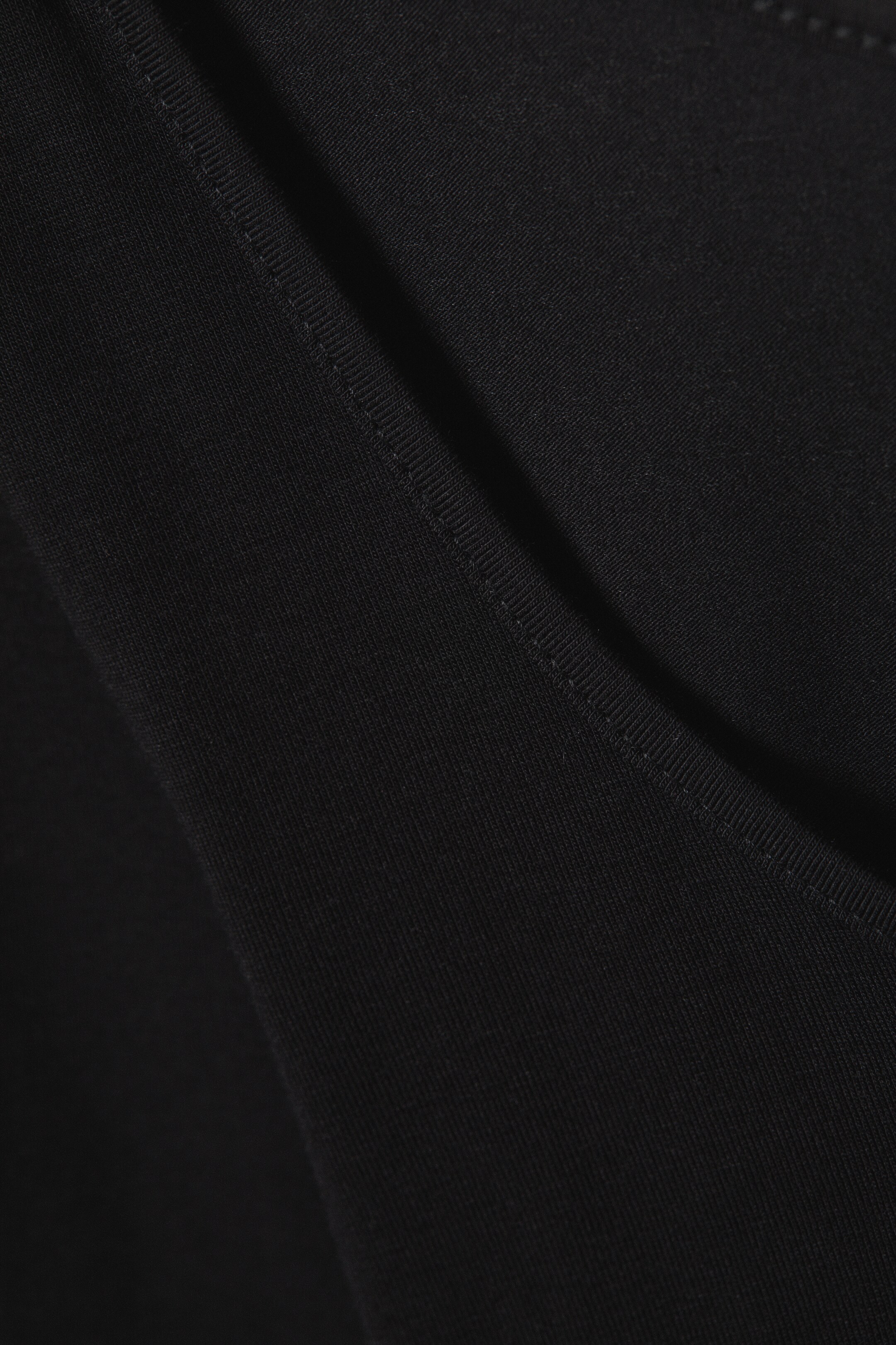 Grösseres Bild ansehen: Langärmliges Slim Fit-Top mit U-Ausschnitt - Schwarz - DAMEN | H&M CH 5