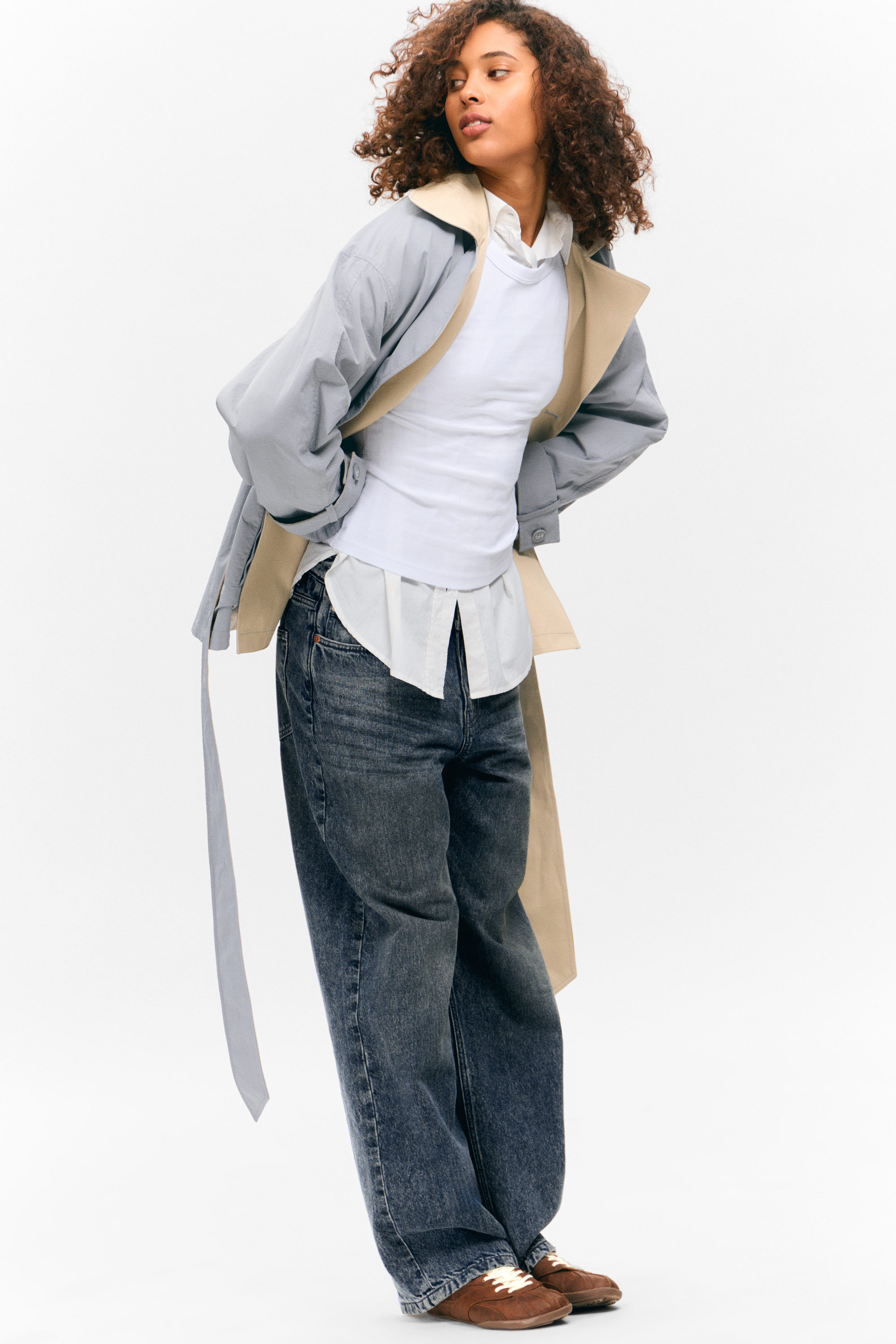 Beige & Light Grey - Short Double-Breasted Reversible Trench Coat - 3