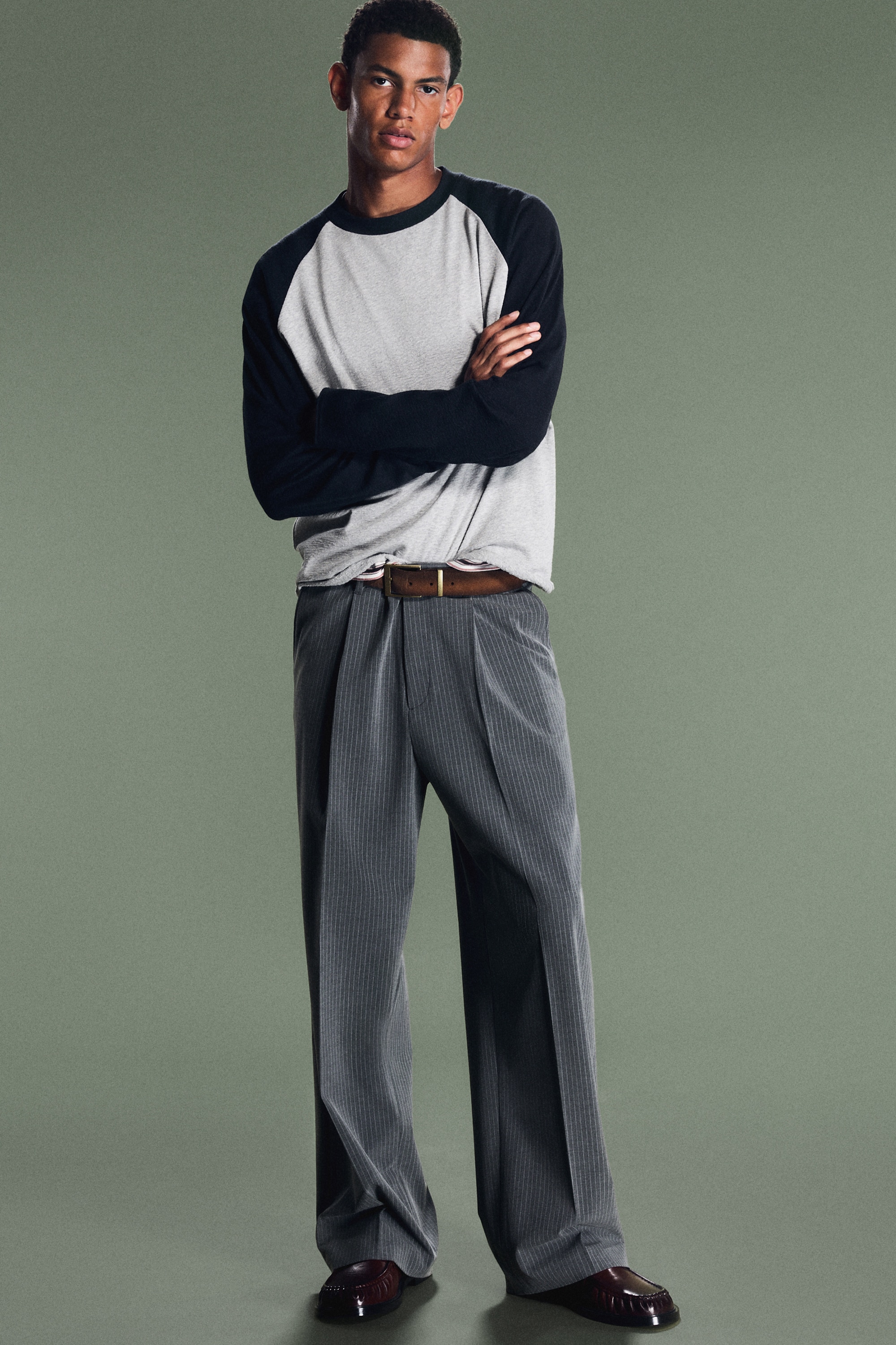 Pantaloni Uno loose in tessuto per abiti - Motivo gessato grigio scuro/Verde kaki melange/Nero/Grigio scuro mélange