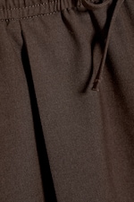Mörkbrun - Mid Rise Loose Suiting Shorts - 5