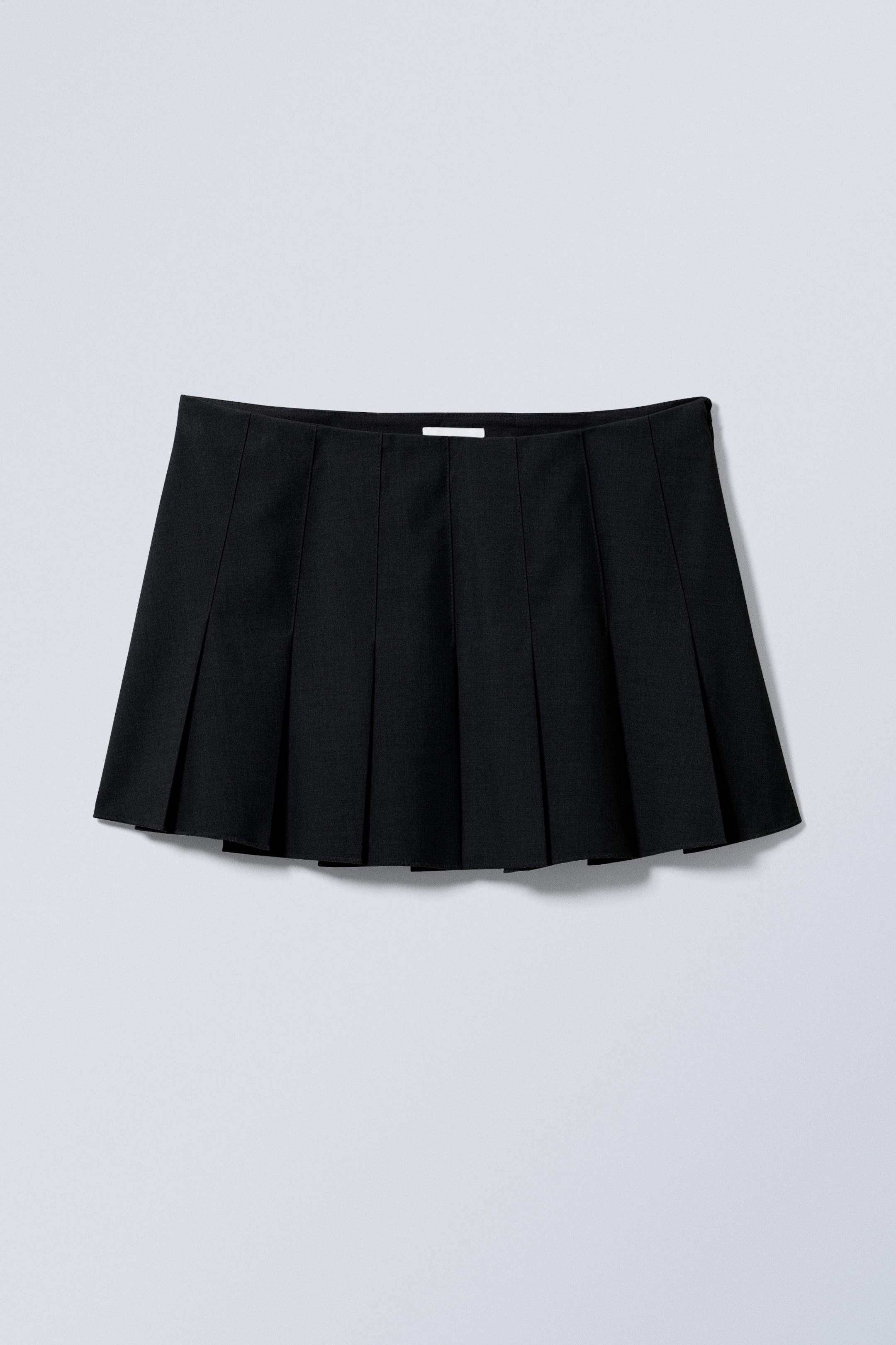 Black - Short Pleated Mini Skirt - 0