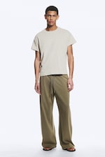 Helles Maulwurfsgrau - Boxy T-Shirt aus Baumwolle mit Flügelärmeln - 1