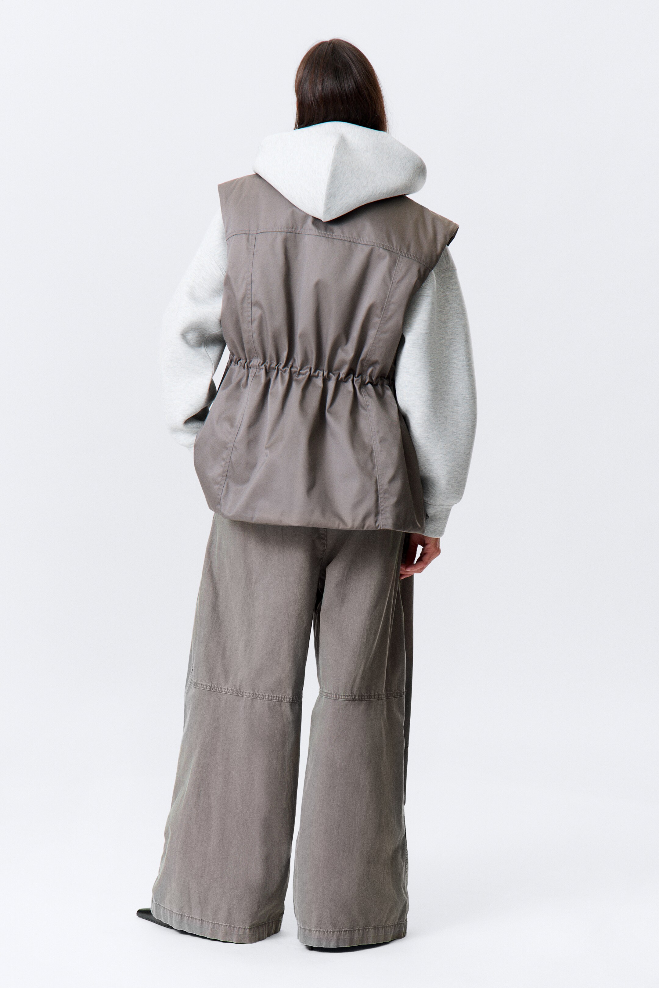 Visualizza immagine più grande: Gilet utility oversize - Grigio scuro - DONNA | H&M IT 5