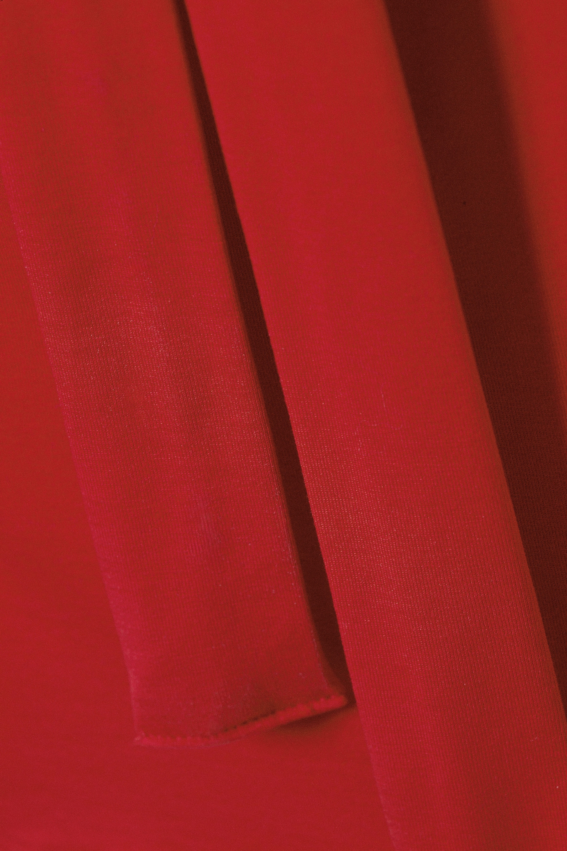 Red - Lyocell One-shoulder Tie Top - 2