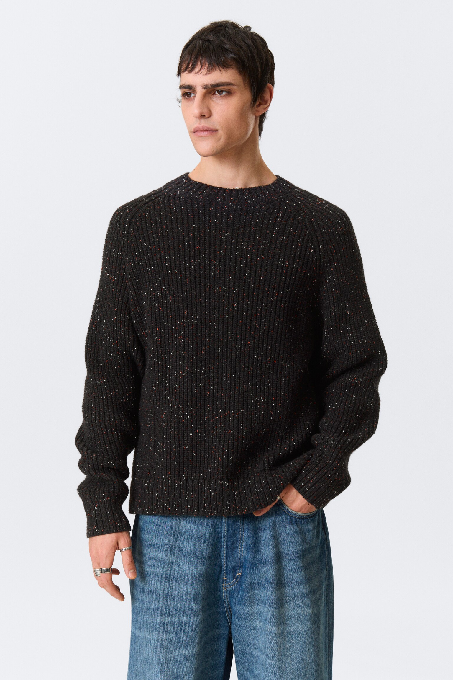 Avslappnad Nepped Stickad Sweater - Svart/Dimmig ecru-melerad - 1