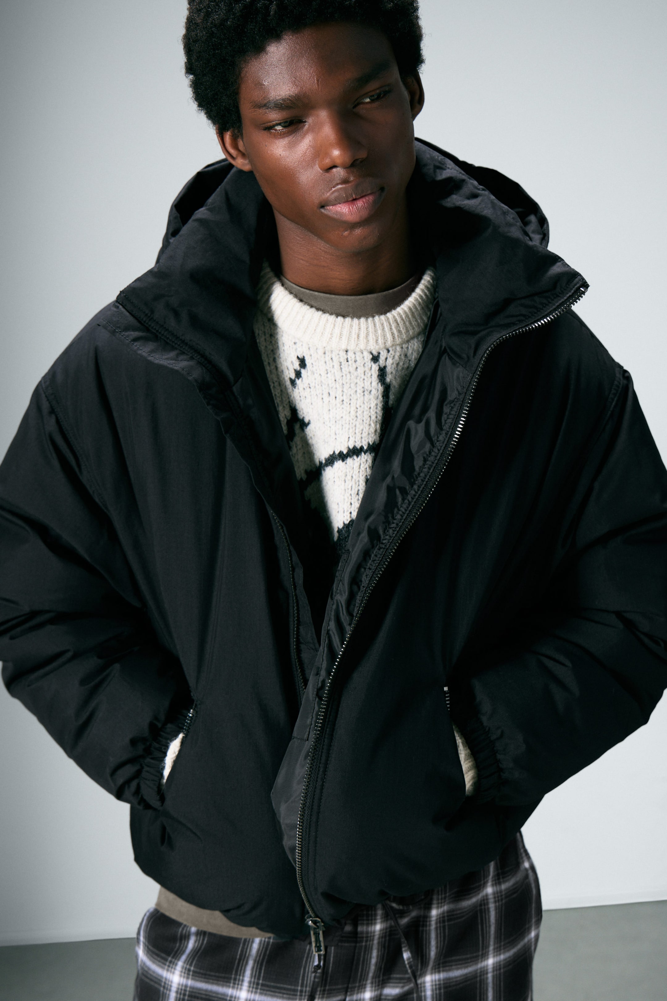 Black - Padded Hooded Puffer Jacket - 3