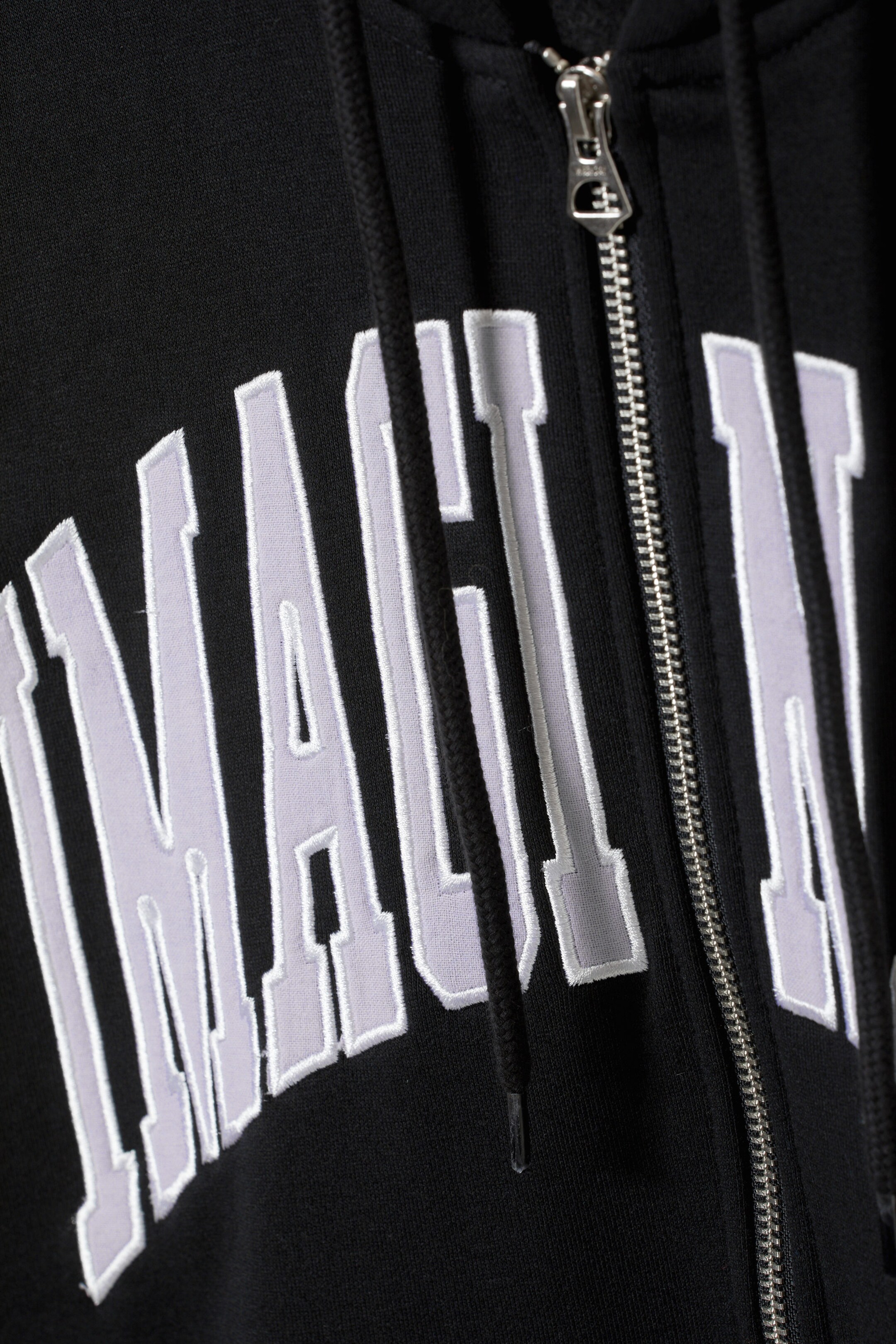 Imaginary - Oversized Graphic Zip Hoodie - 1