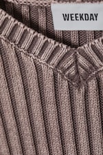 Dark Grey Melange - Slim V-neck Knitted Sweater - 1
