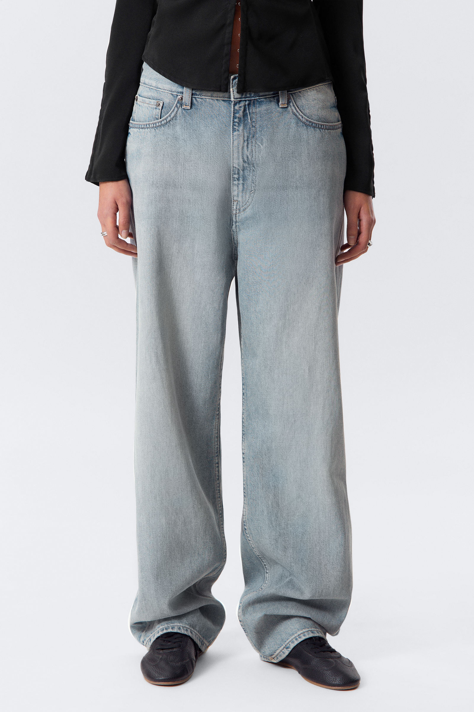 Weekday Galaxy コーティングデニム　W33 Women > Jeans > Galaxy | Jeans | NO