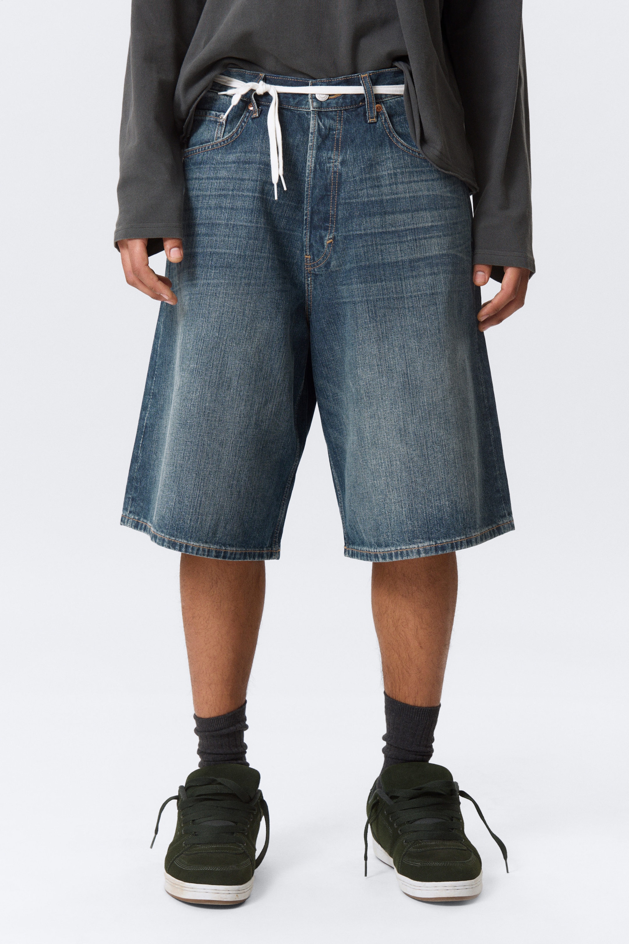 Blue Hymn - Mittelblau - Astro Mid Waist Loose Baggy Denim Shorts - 2