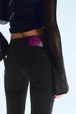 Black Top Rinse - Booty Bei Low Waist Skinny Bootcut Jeans - 3