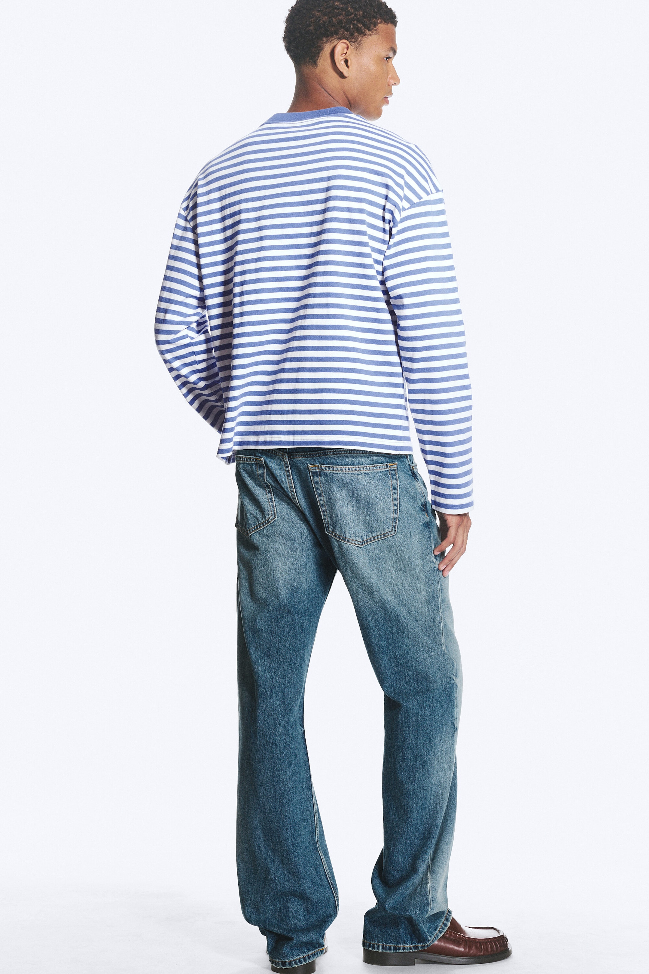 Blue & White Stripe - Loose Boxy Long-Sleeved T-shirt - 3