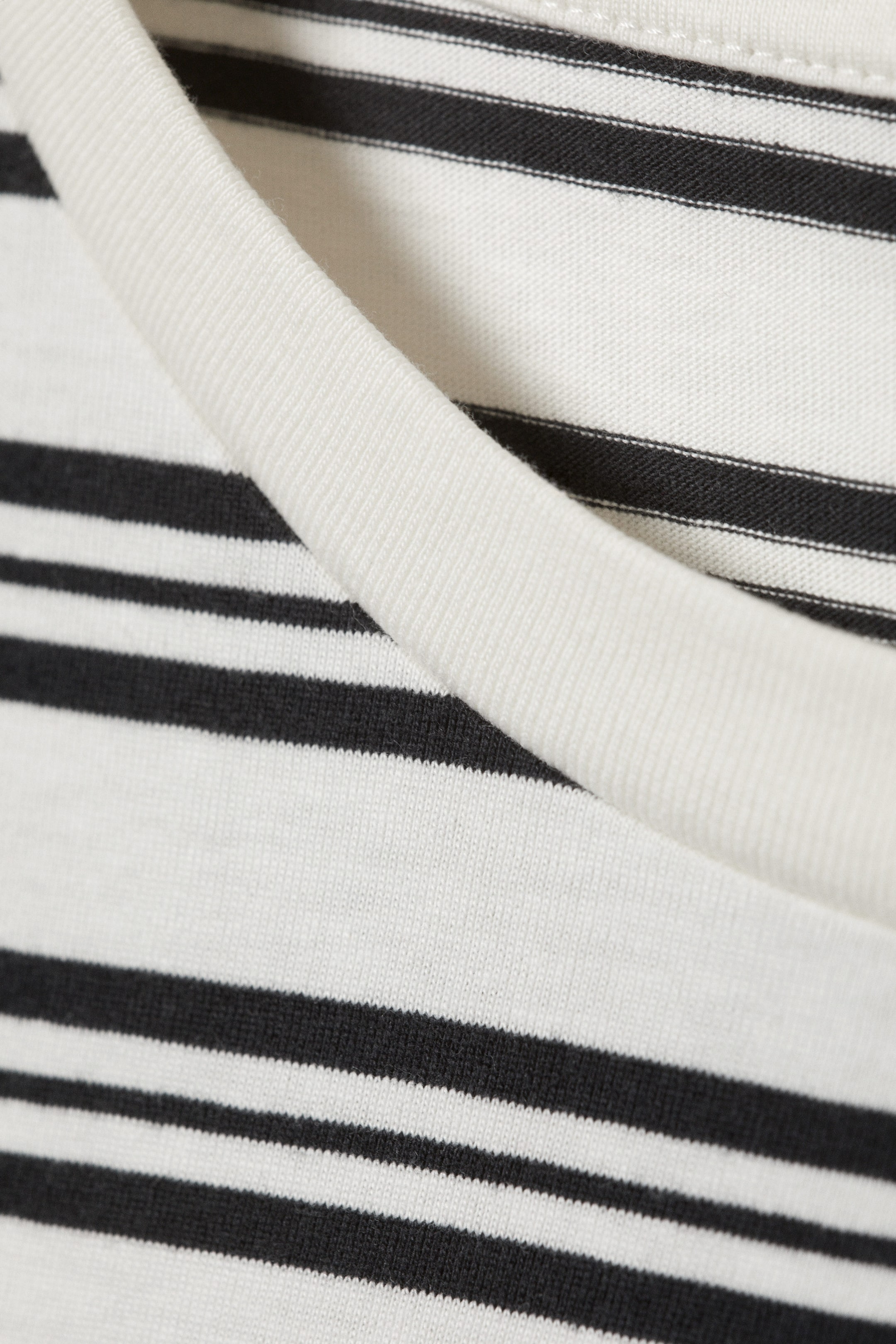 White - Black Stripes - Long-Sleeved Cotton T-shirt - 4