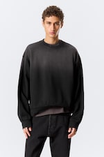Verblasstes Schwarz - Boxy Sweatshirt im Used-Look - 0