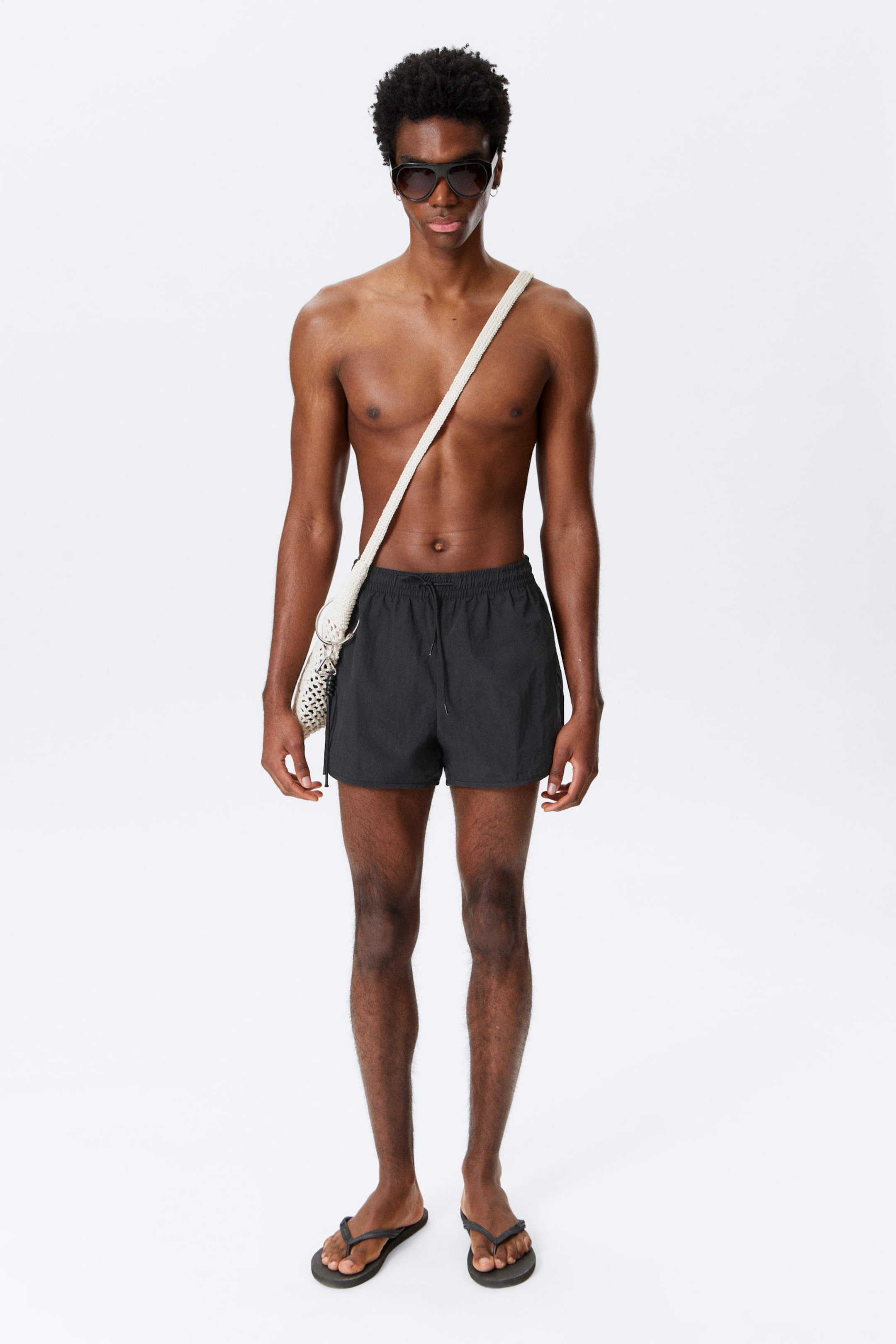 Black - Structured Mid-Thigh Swim Shorts - 2